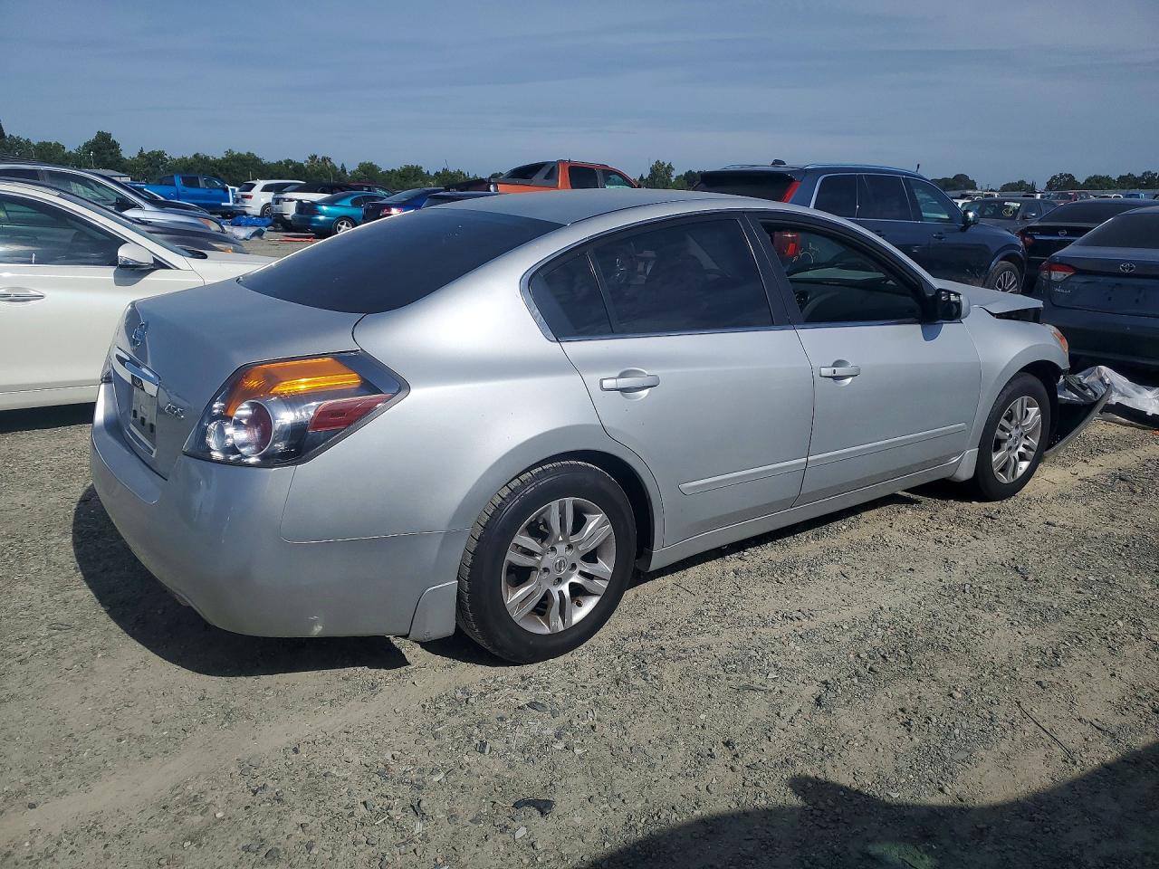 2012 Nissan Altima 2.5 Silver vin: 1N4AL2AP5CN510036