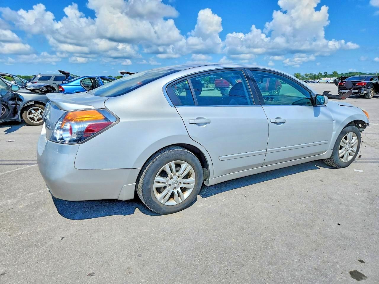 2012 Nissan Altima 2.5 Silver vin: 1N4AL2AP5CN574514