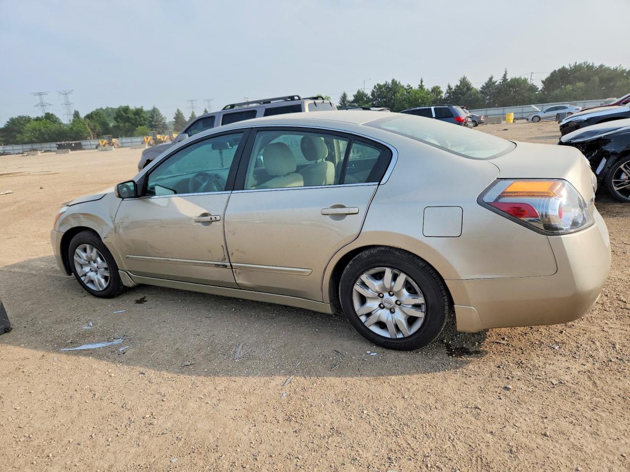 2010 Nissan Altima Base/s Beige vin: 1N4AL2AP6AC110933