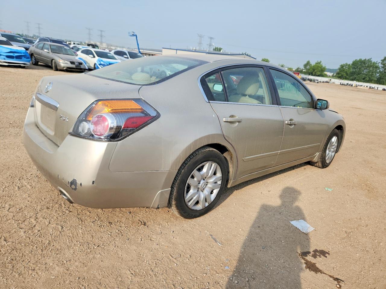 2010 Nissan Altima Base/s Beige vin: 1N4AL2AP6AC110933