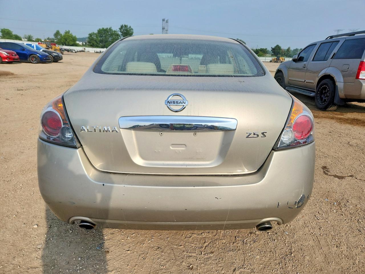 2010 Nissan Altima Base/s Beige vin: 1N4AL2AP6AC110933