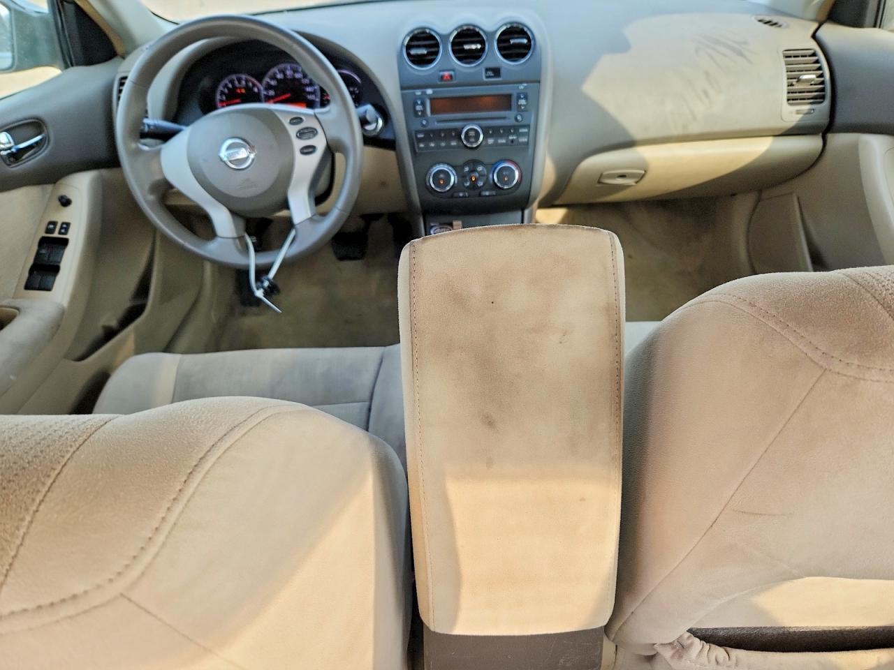 2010 Nissan Altima Base/s Beige vin: 1N4AL2AP6AC110933