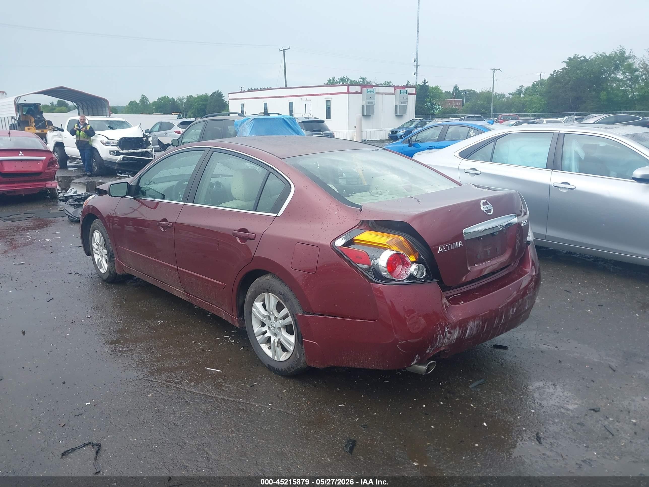 2010 Nissan Altima 2.5 S Burgundy vin: 1N4AL2AP6AC186846