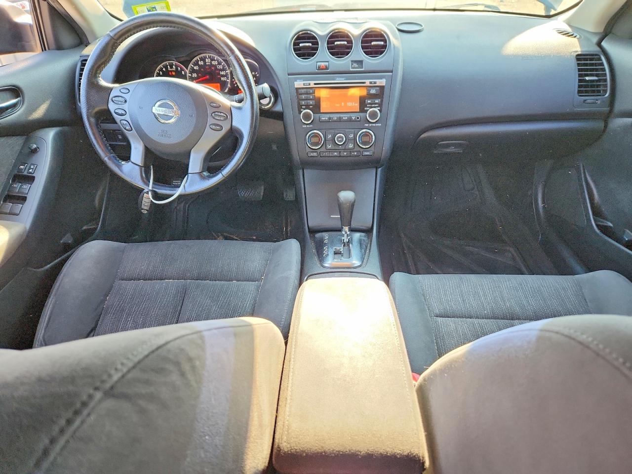 2010 Nissan Altima 2.5 Black vin: 1N4AL2AP6AN423100