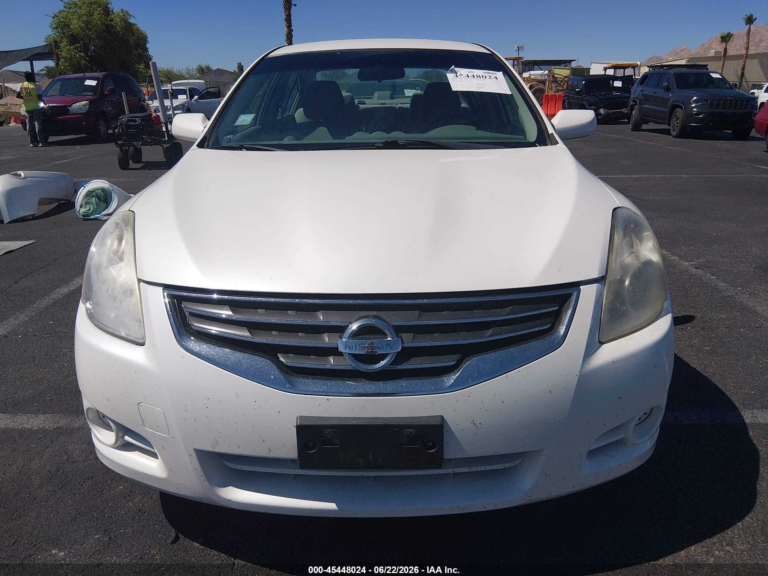 2010 Nissan Altima 2.5 S White vin: 1N4AL2AP6AN428958