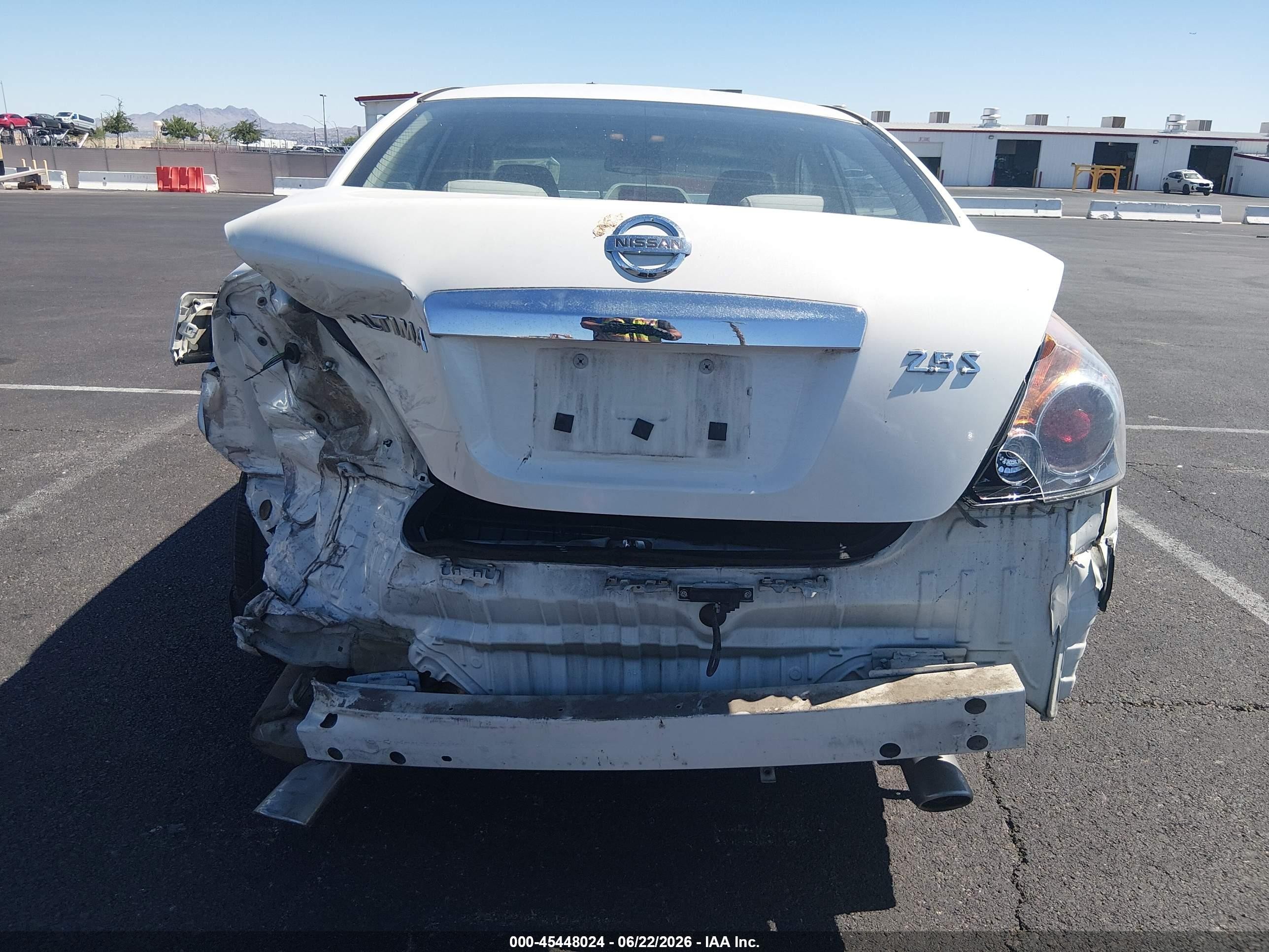 2010 Nissan Altima 2.5 S White vin: 1N4AL2AP6AN428958