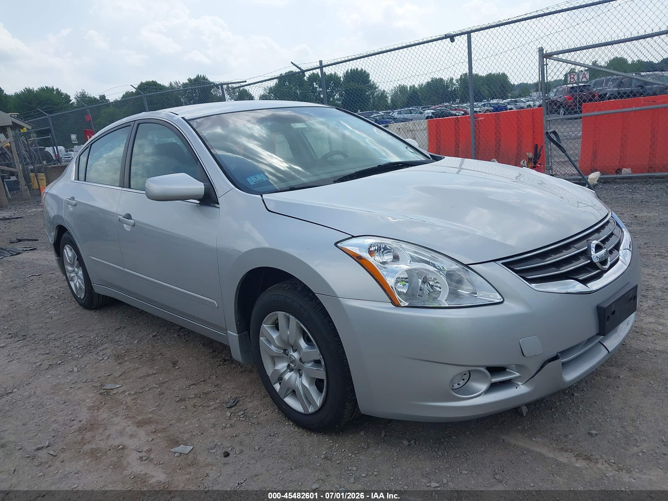 2010 Nissan Altima 2.5 S Silver vin: 1N4AL2AP6AN454878