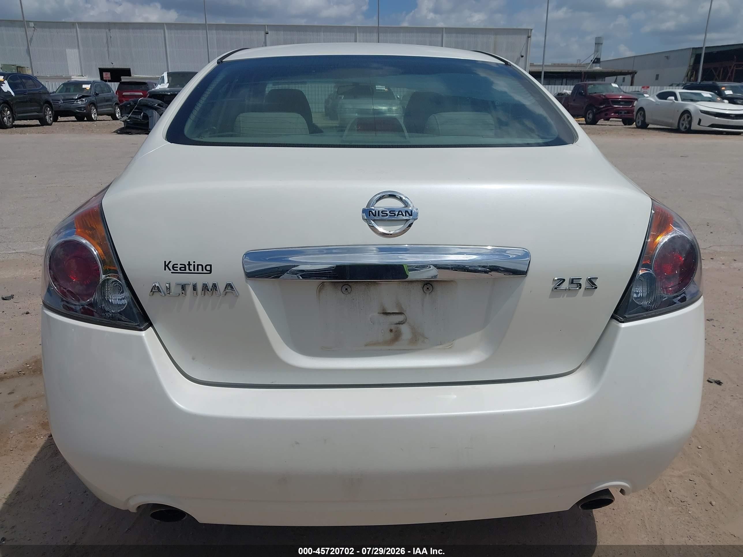 2010 Nissan Altima 2.5 S White vin: 1N4AL2AP6AN456923