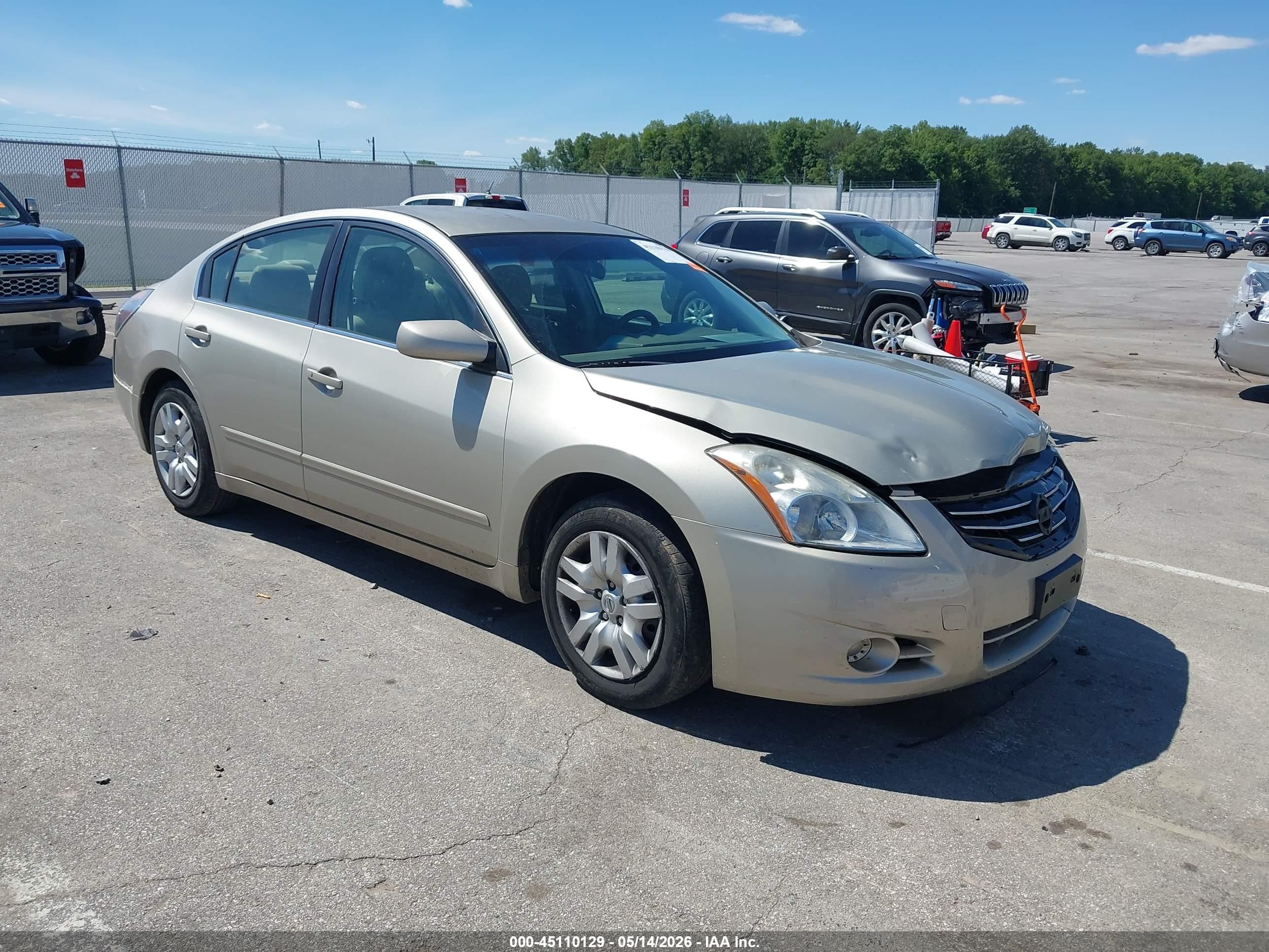 2010 Nissan Altima 2.5 S Silver vin: 1N4AL2AP6AN471941
