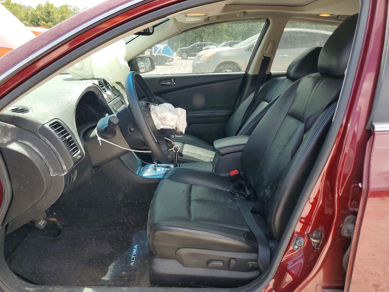 2010 Nissan Altima Base/s Maroon vin: 1N4AL2AP6AN488481