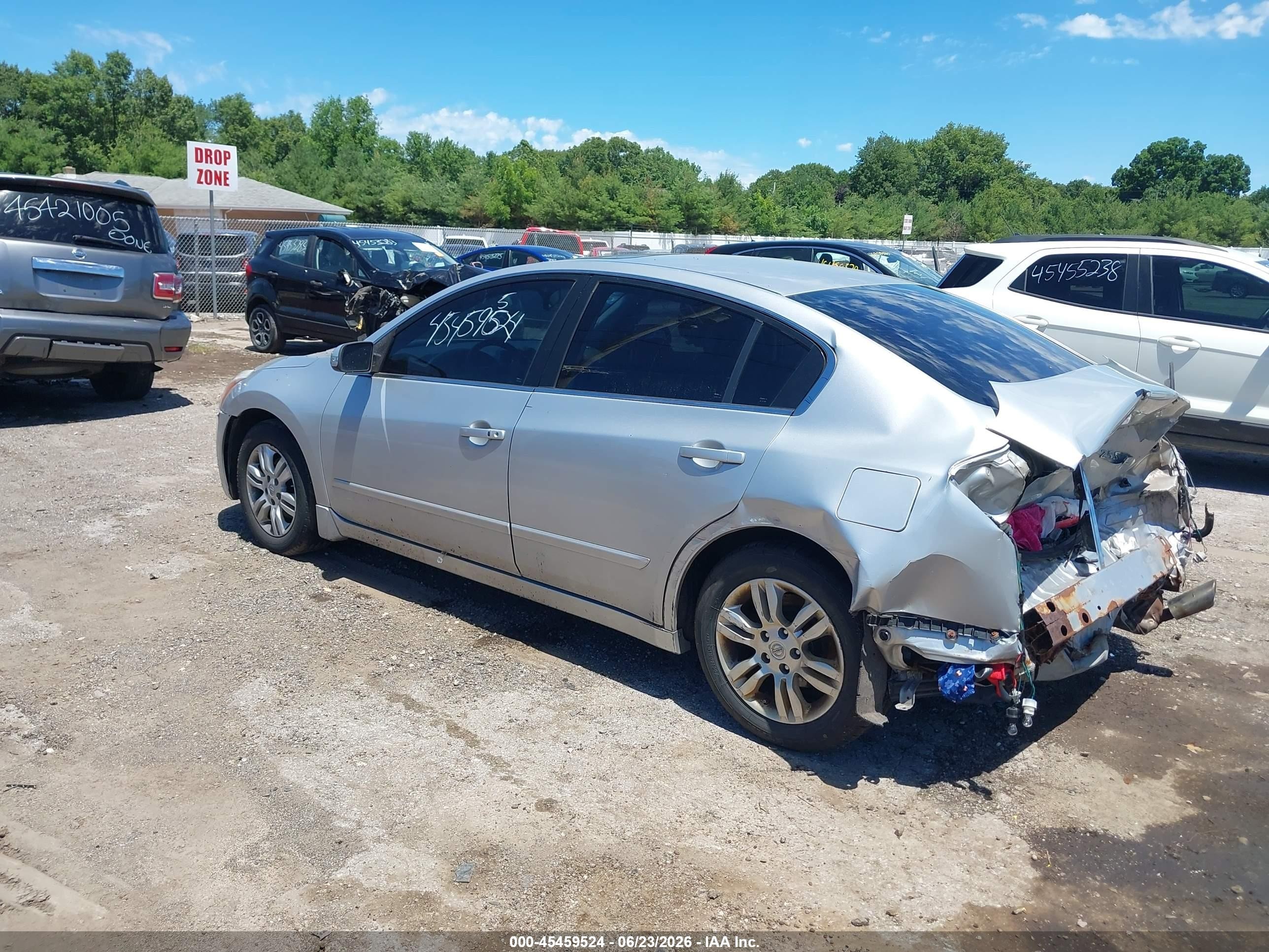 2010 Nissan Altima 2.5 S Silver vin: 1N4AL2AP6AN492272