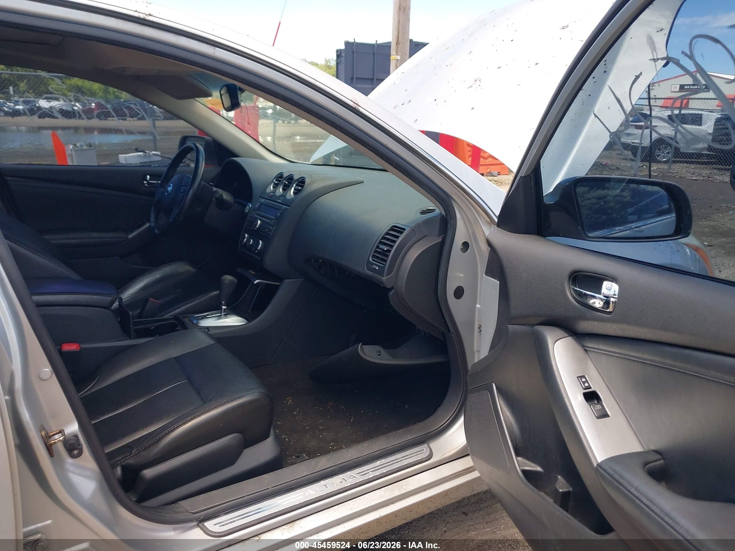 2010 Nissan Altima 2.5 S Silver vin: 1N4AL2AP6AN492272