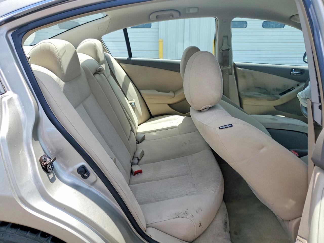 2010 Nissan Altima 2.5 Gold vin: 1N4AL2AP6AN502332