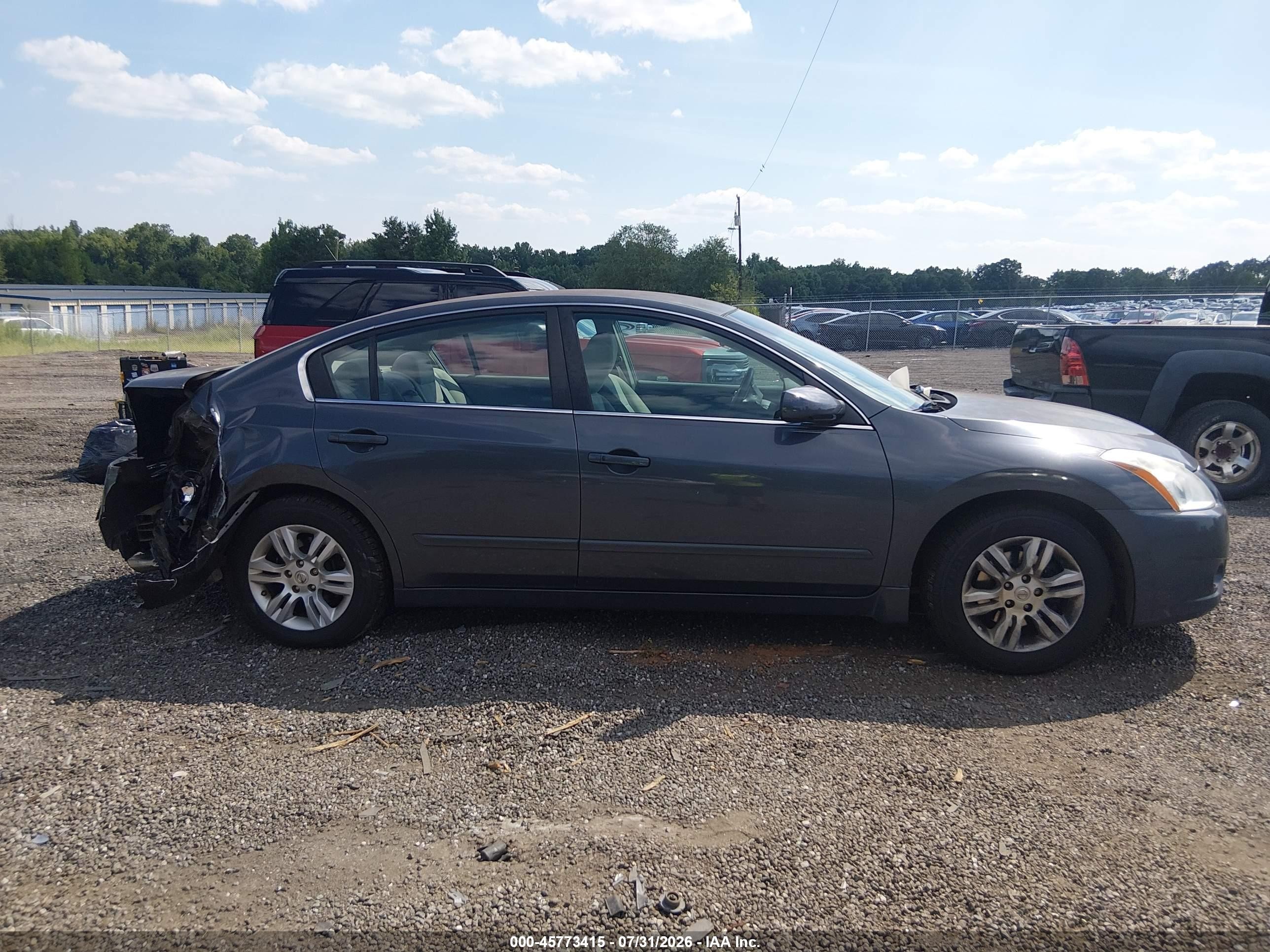 2010 Nissan Altima 2.5 S Gray vin: 1N4AL2AP6AN503318