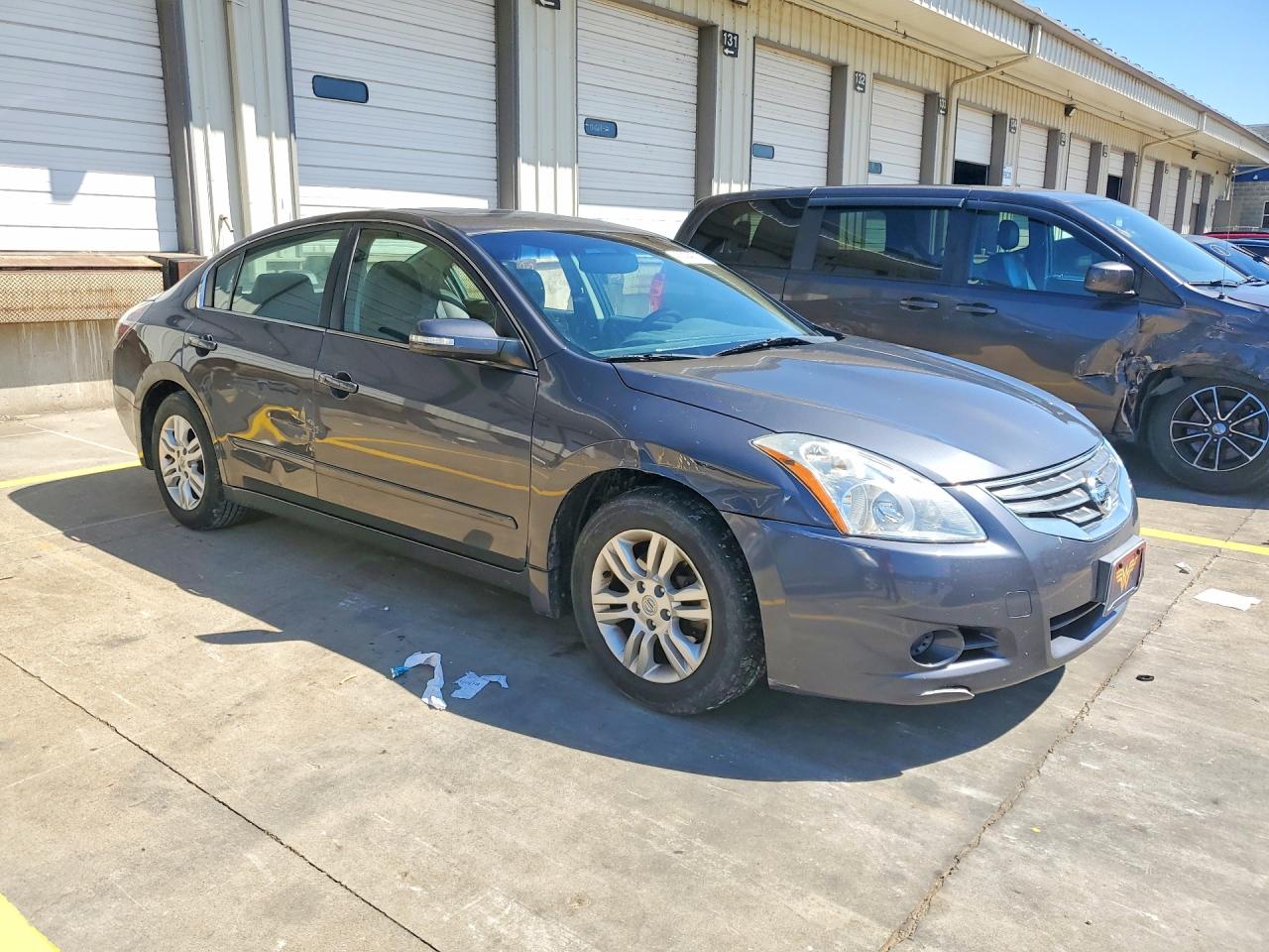 2010 Nissan Altima 2.5 Charcoal vin: 1N4AL2AP6AN506705