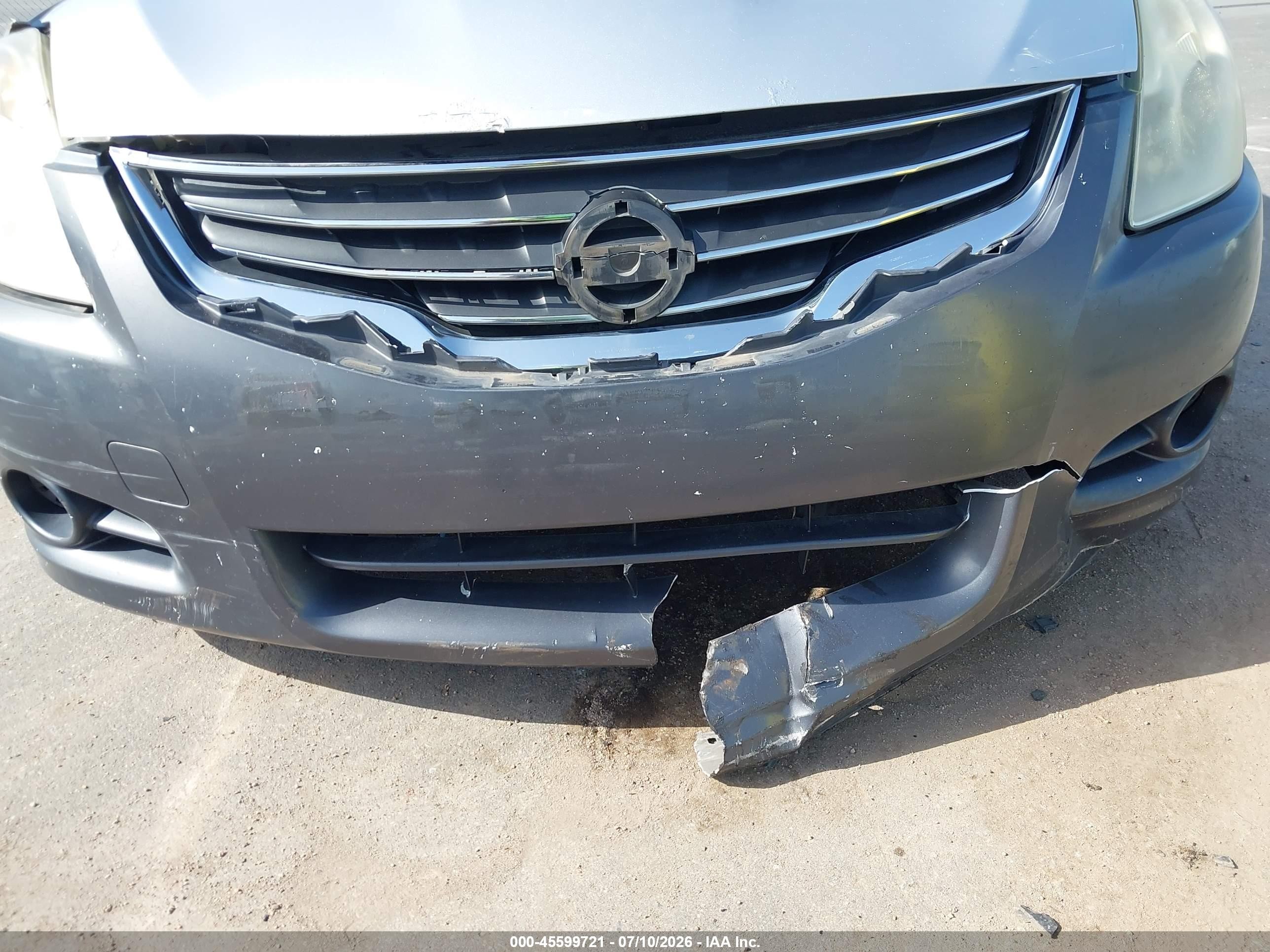 2010 Nissan Altima 2.5 S Серебряный vin: 1N4AL2AP6AN517624