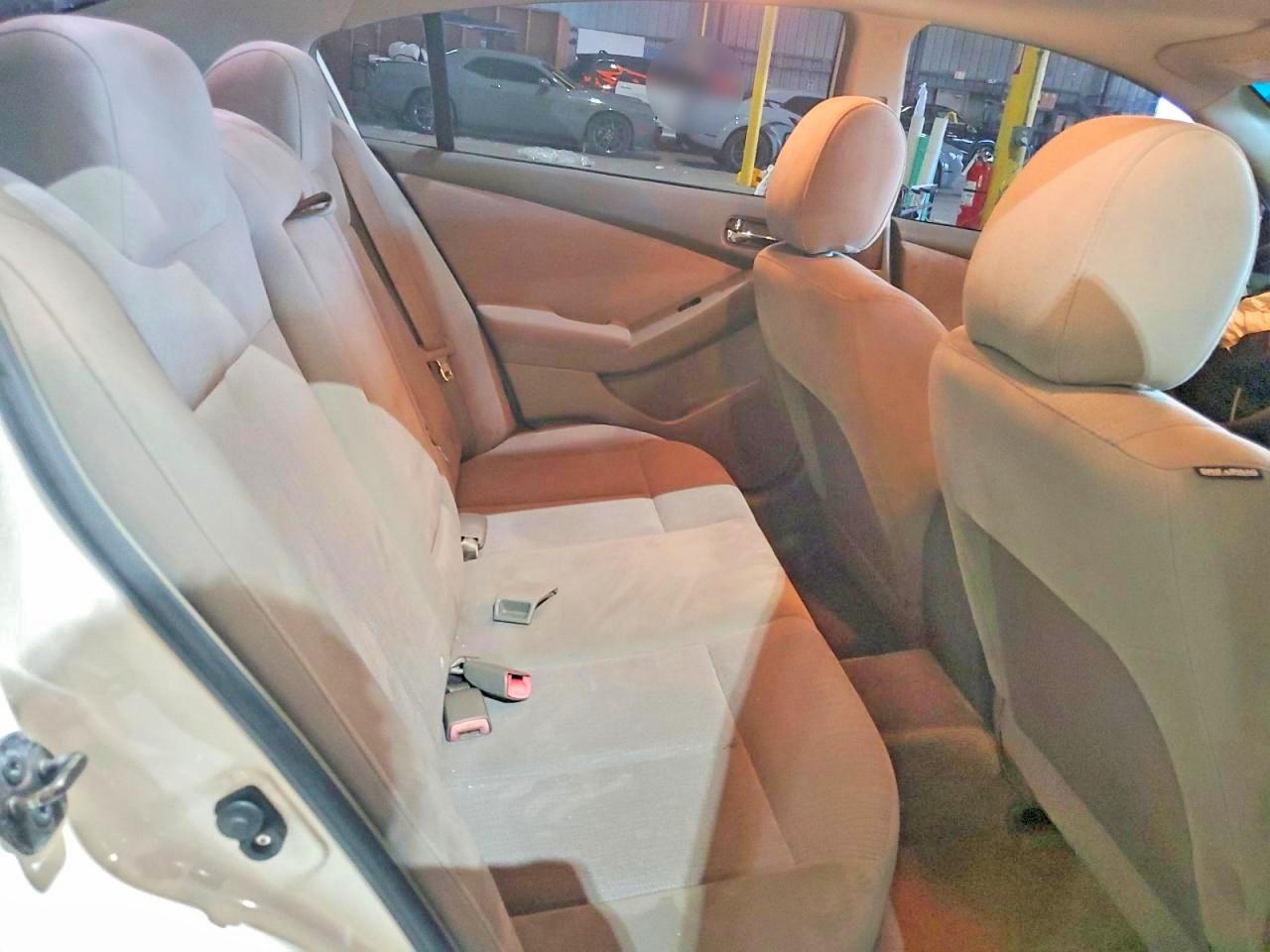 2010 Nissan Altima 2.5 White vin: 1N4AL2AP6AN548176