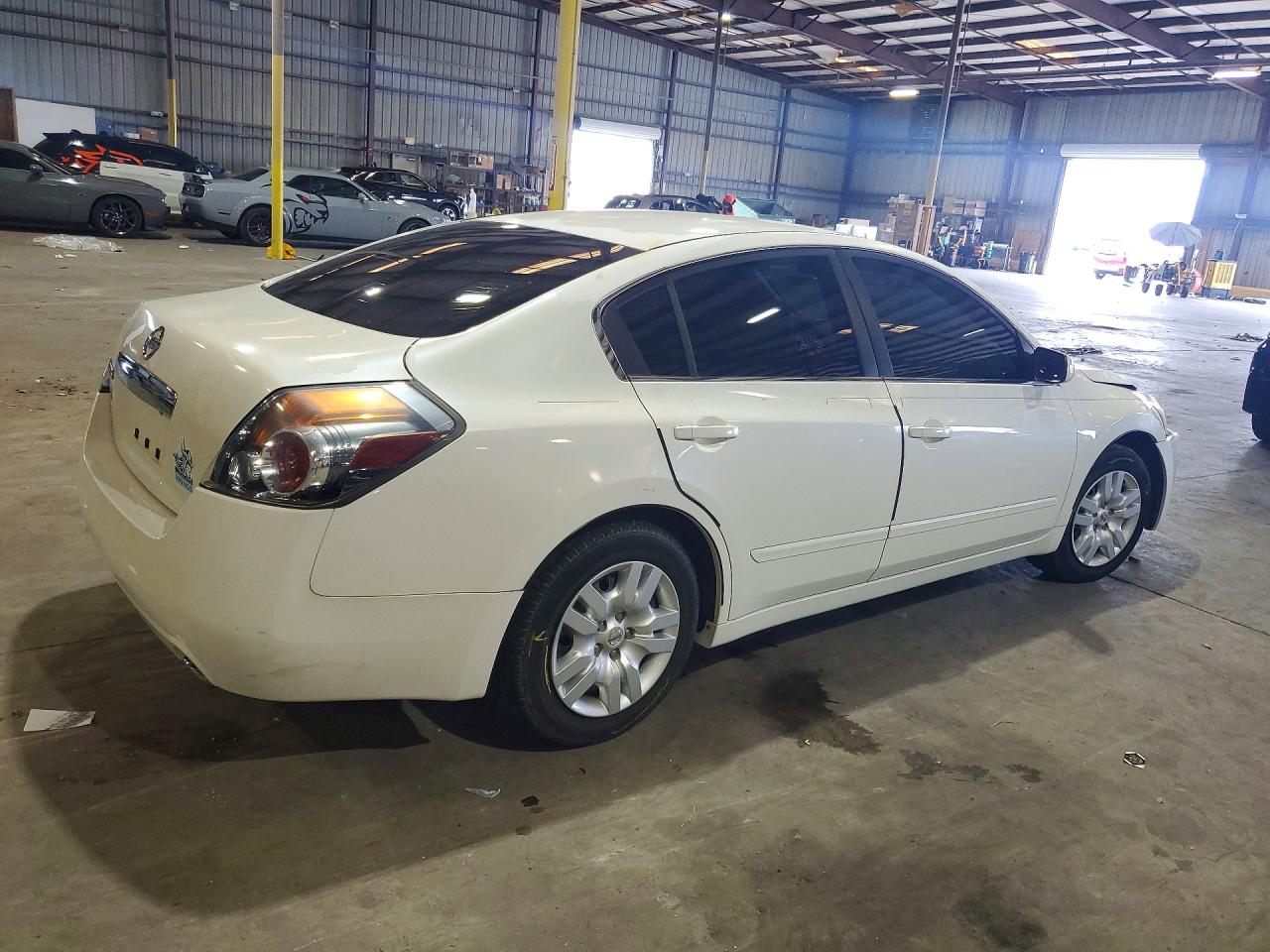 2010 Nissan Altima 2.5 White vin: 1N4AL2AP6AN548176