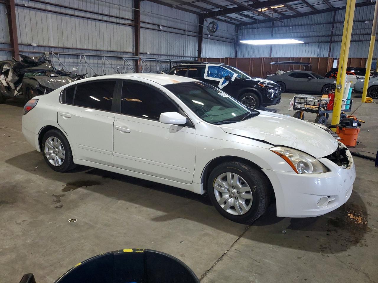 2010 Nissan Altima 2.5 White vin: 1N4AL2AP6AN548176