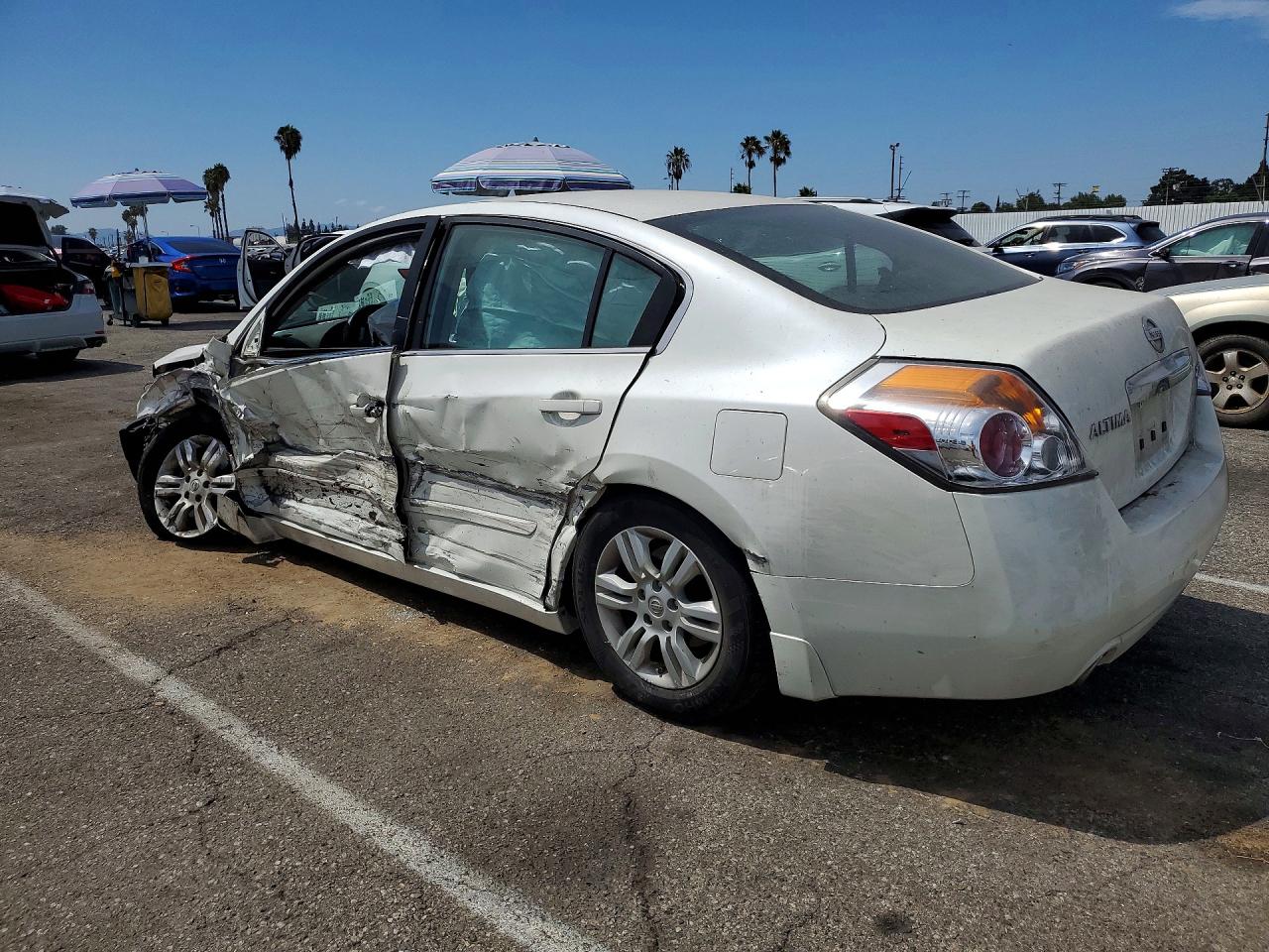 2010 Nissan Altima 2.5 White vin: 1N4AL2AP6AN554995