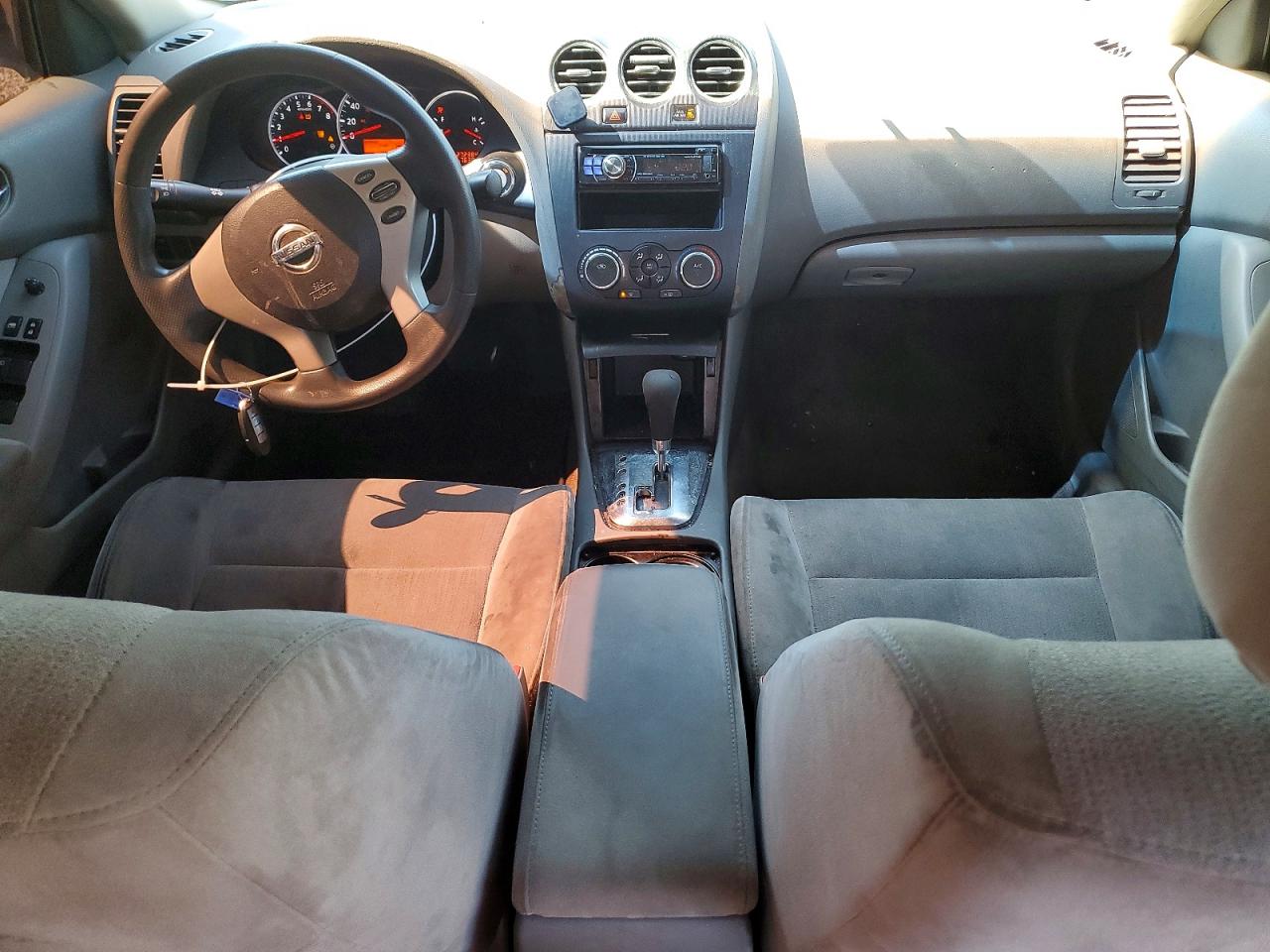 2010 Nissan Altima 2.5 White vin: 1N4AL2AP6AN561980
