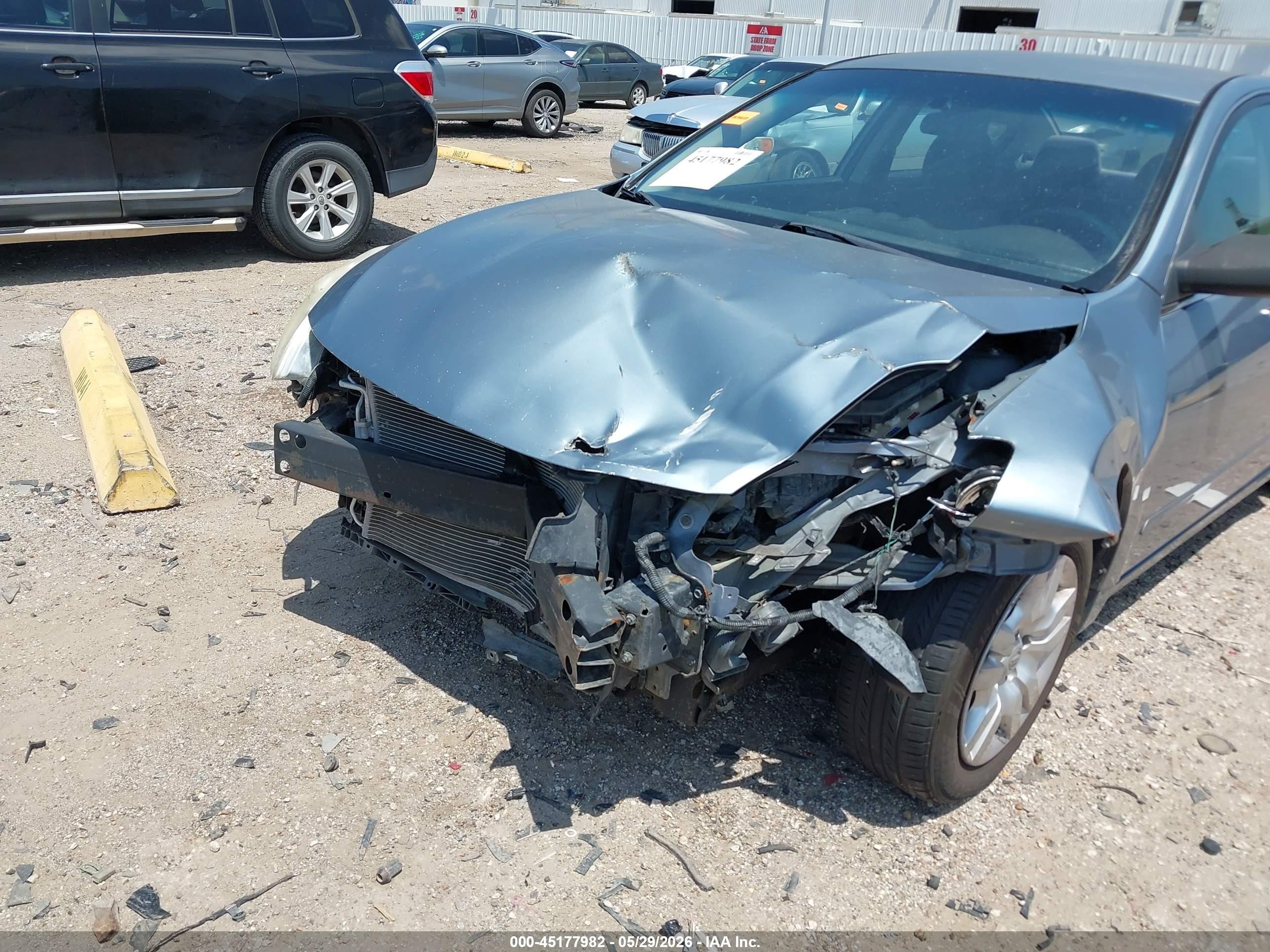 2011 Nissan Altima 2.5 S Light Blue vin: 1N4AL2AP6BC104258