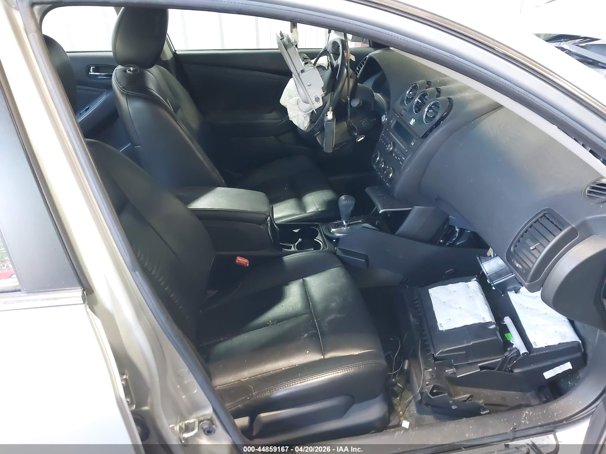 2011 Nissan Altima 2.5 S Серебряный vin: 1N4AL2AP6BC132352