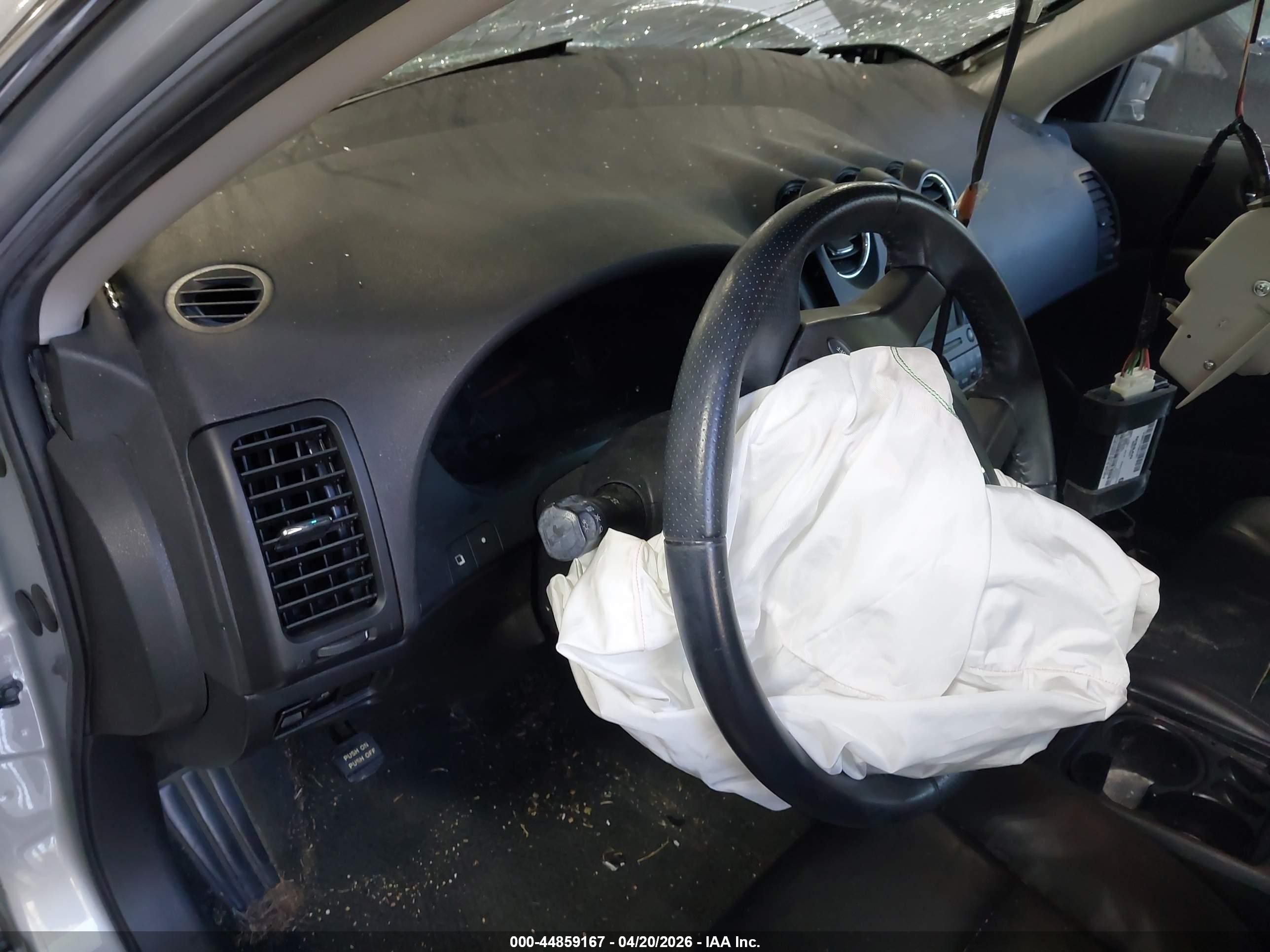 2011 Nissan Altima 2.5 S Серебряный vin: 1N4AL2AP6BC132352