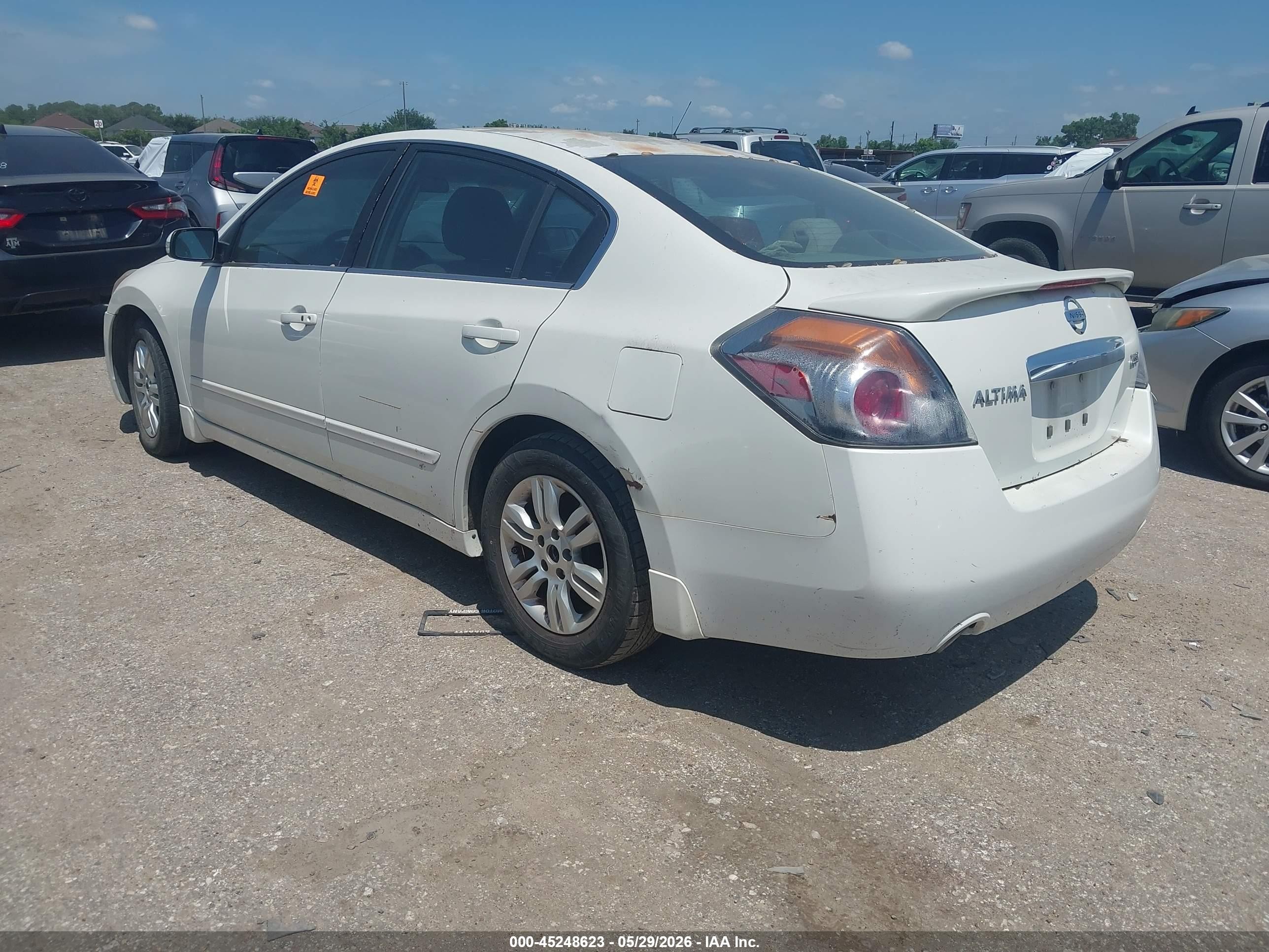 2011 Nissan Altima 2.5 S White vin: 1N4AL2AP6BN419520