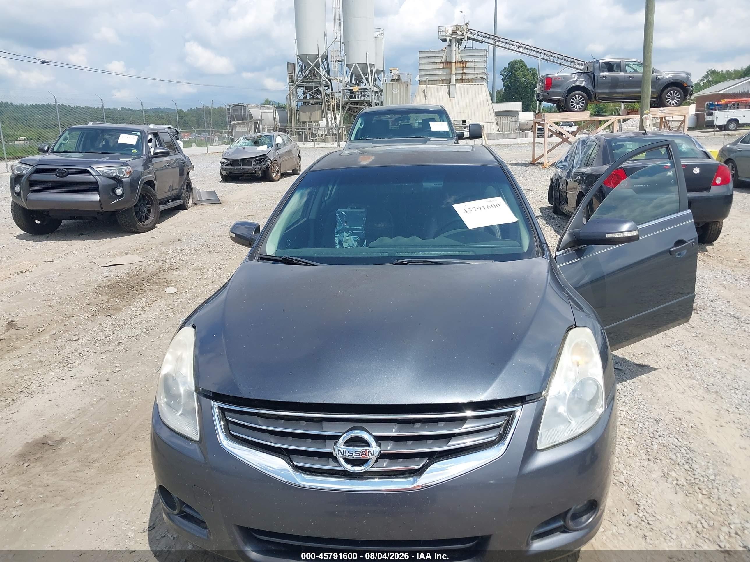 2011 Nissan Altima 2.5 S Gray vin: 1N4AL2AP6BN421915