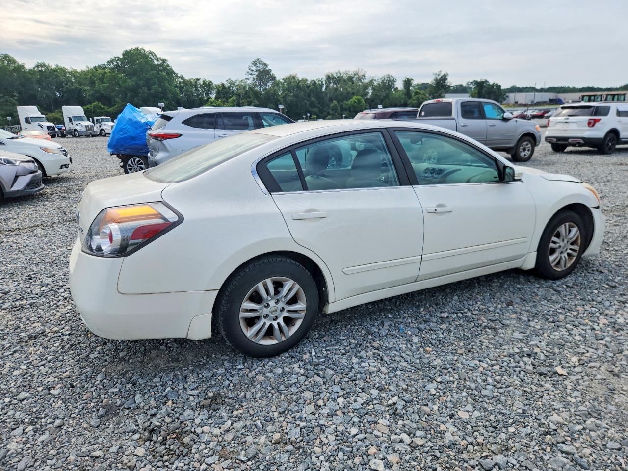 2011 Nissan Altima 2.5 White vin: 1N4AL2AP6BN460889
