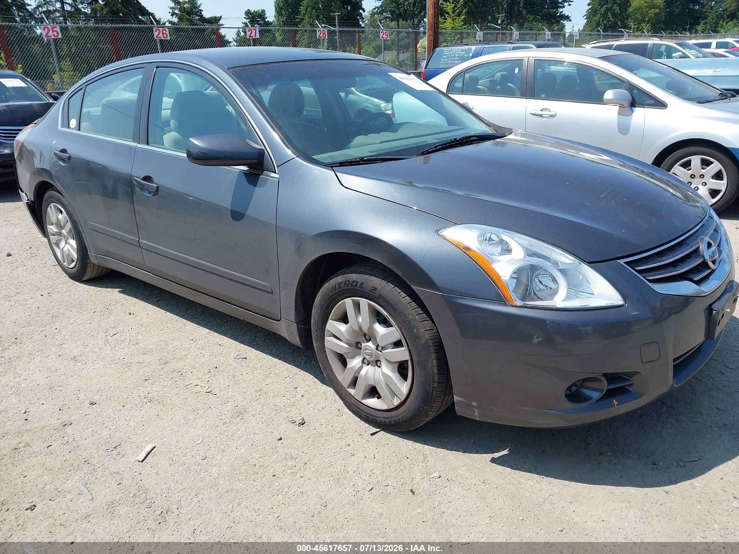 2011 Nissan Altima 2.5 Gray vin: 1N4AL2AP6BN466319
