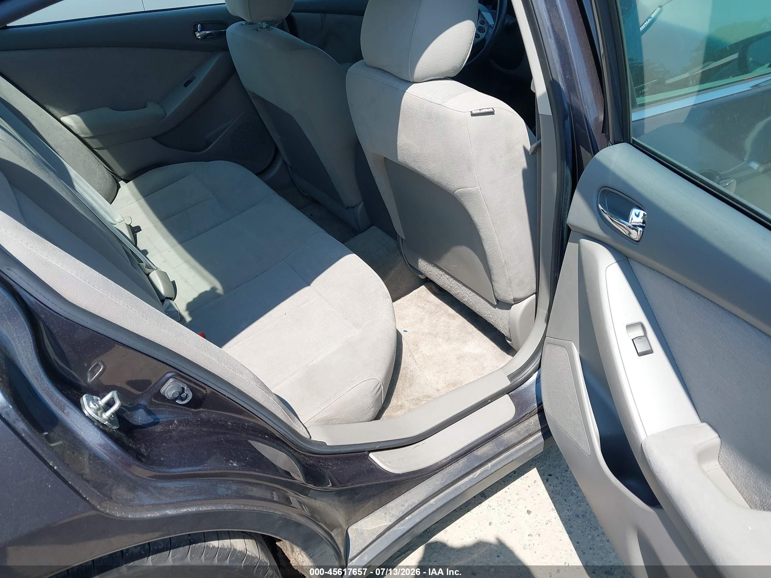 2011 Nissan Altima 2.5 Gray vin: 1N4AL2AP6BN466319