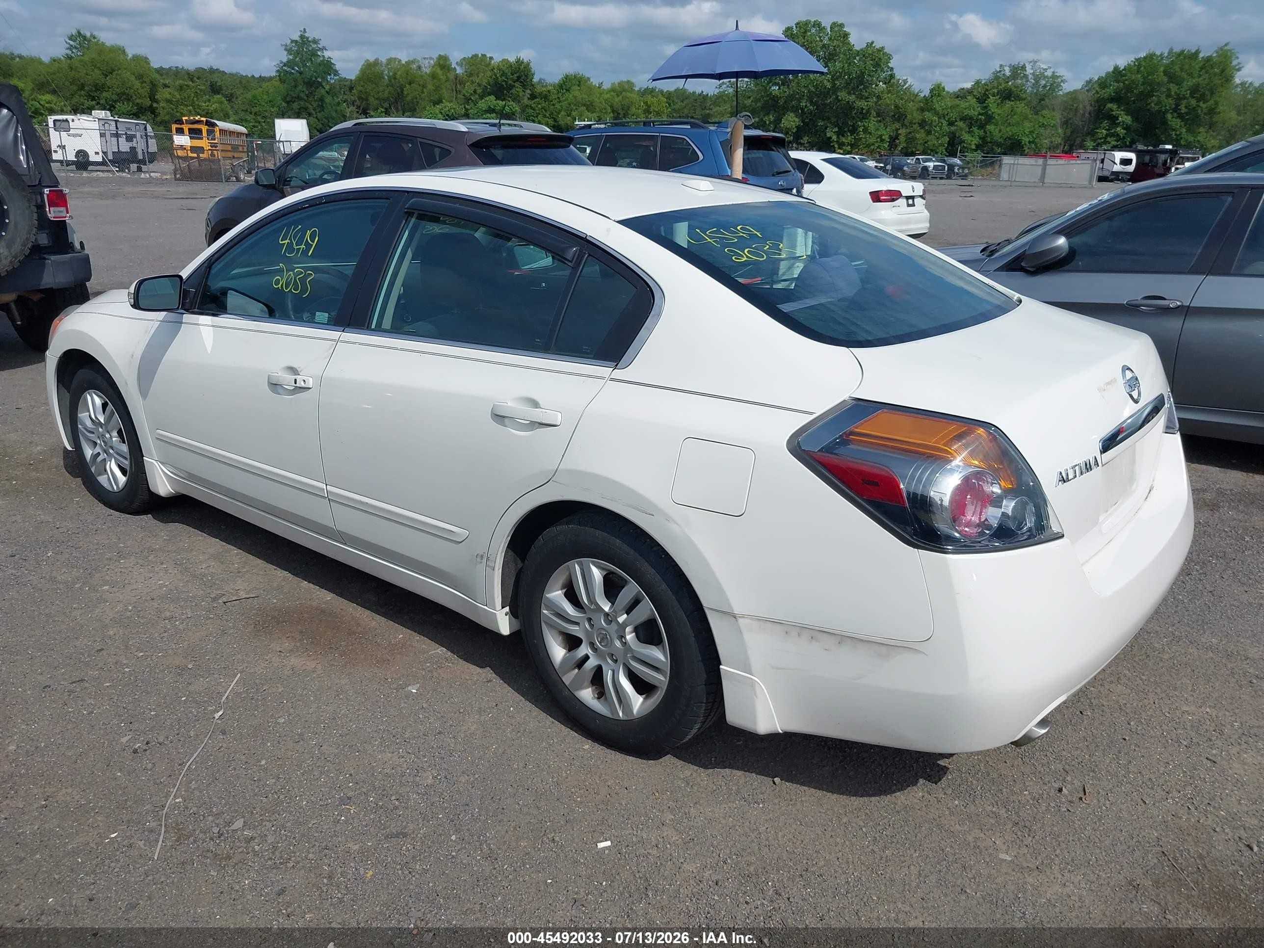 2011 Nissan Altima 2.5 S White vin: 1N4AL2AP6BN472685