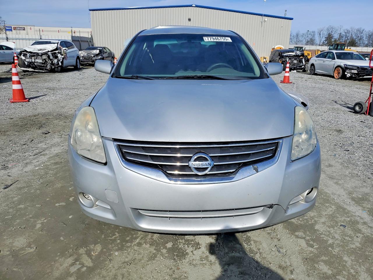 2011 Nissan Altima Base Silver vin: 1N4AL2AP6BN497425