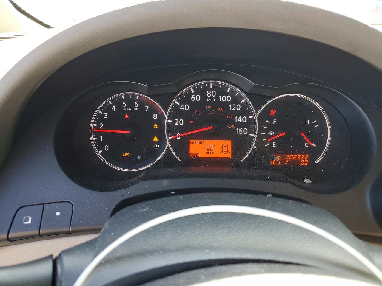2011 Nissan Altima Base Silver vin: 1N4AL2AP6BN497425