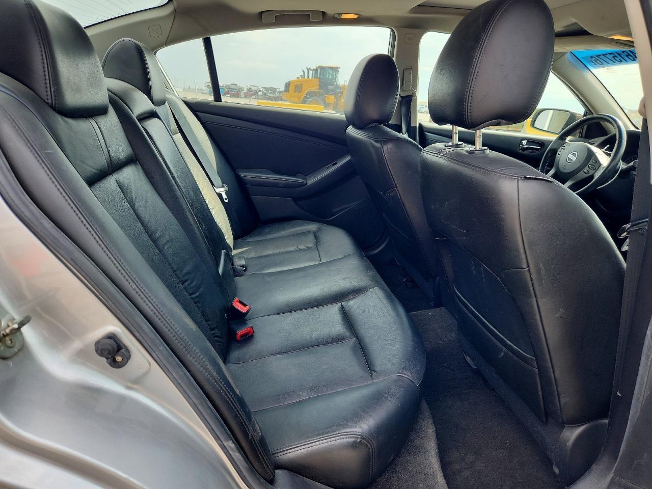 2011 Nissan Altima 2.5 Silver vin: 1N4AL2AP6BN503062
