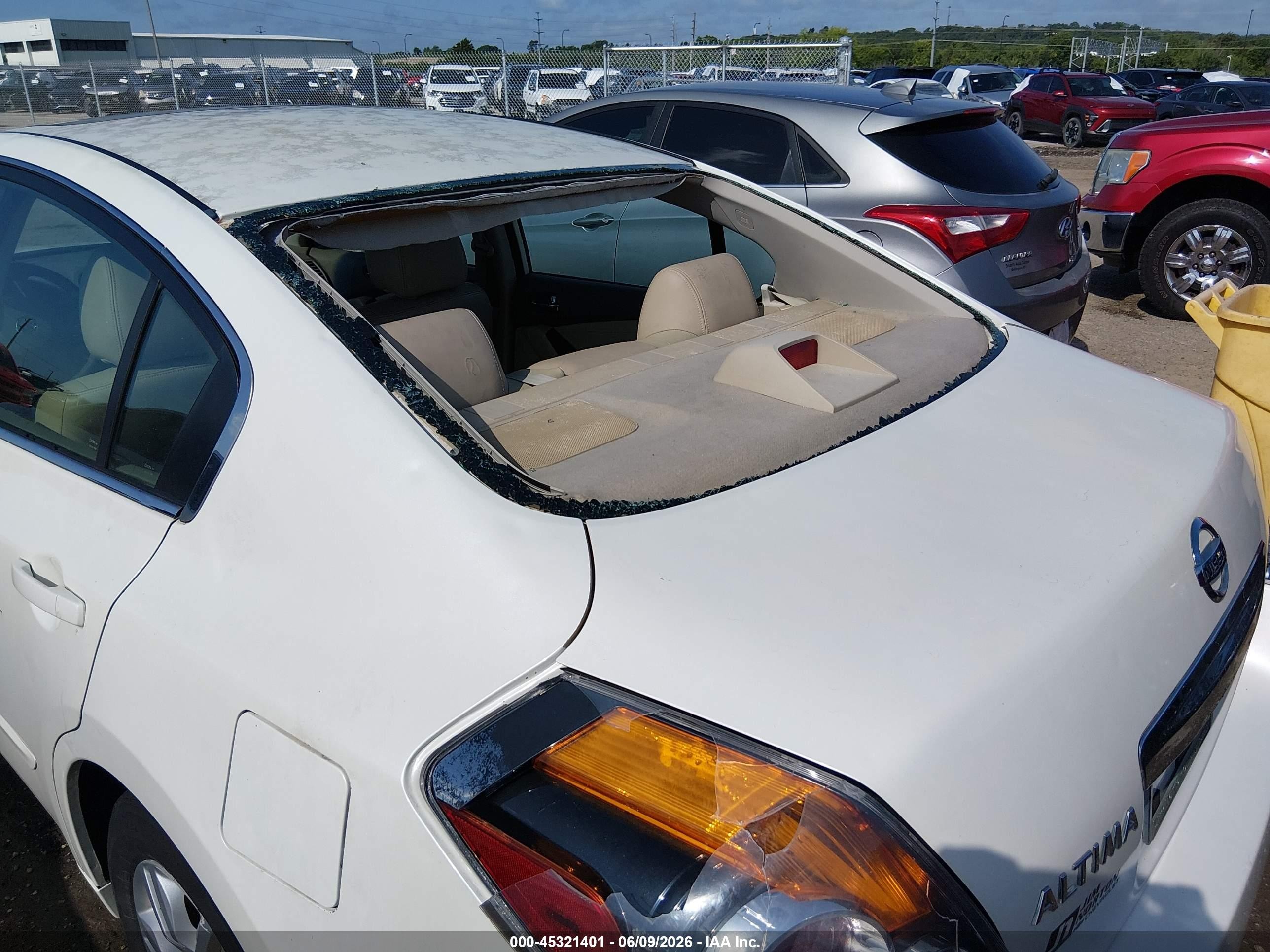 2011 Nissan Altima 2.5 S Белый vin: 1N4AL2AP6BN509041