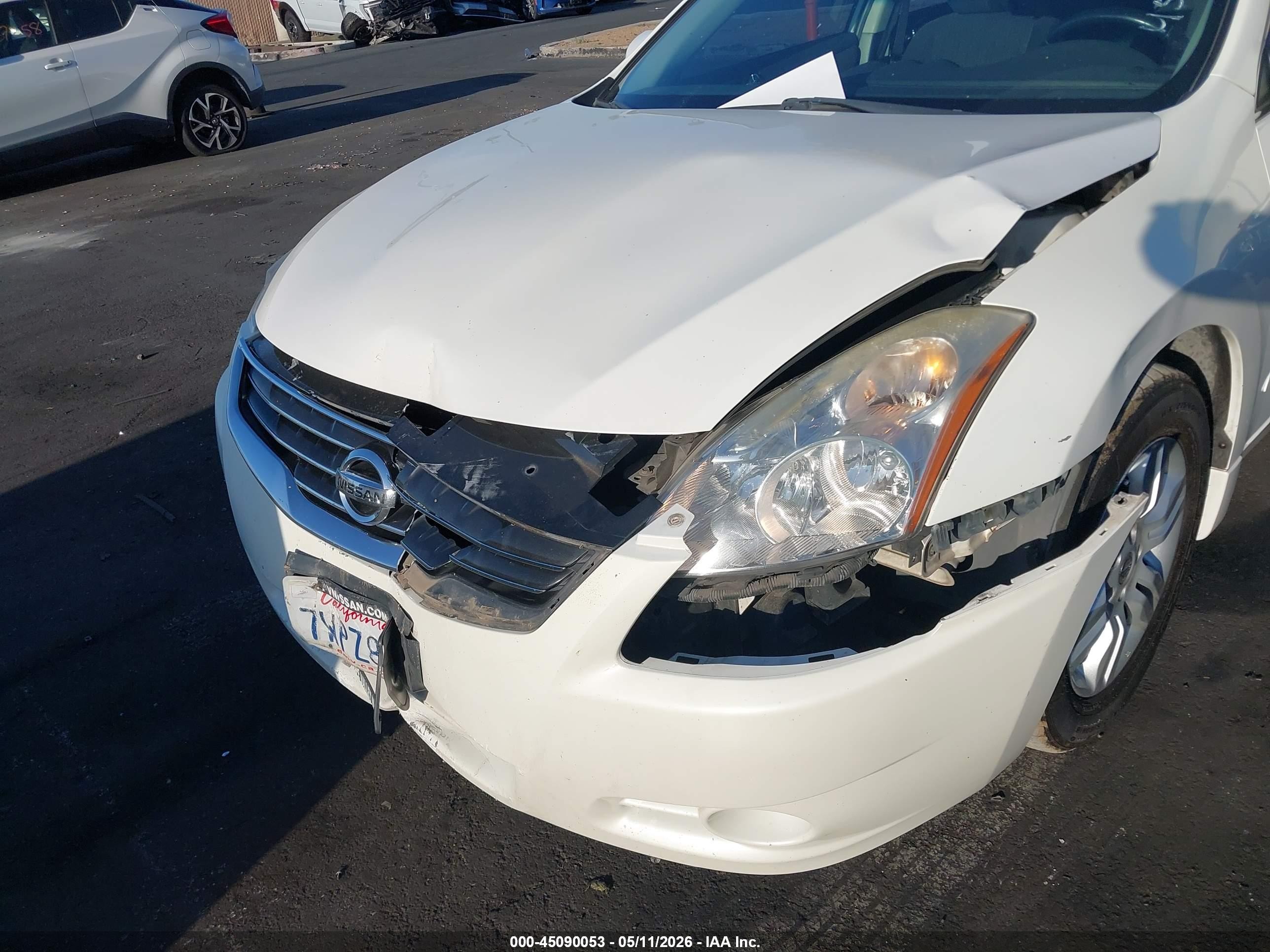 2012 Nissan Altima 2.5 S White vin: 1N4AL2AP6CC102236