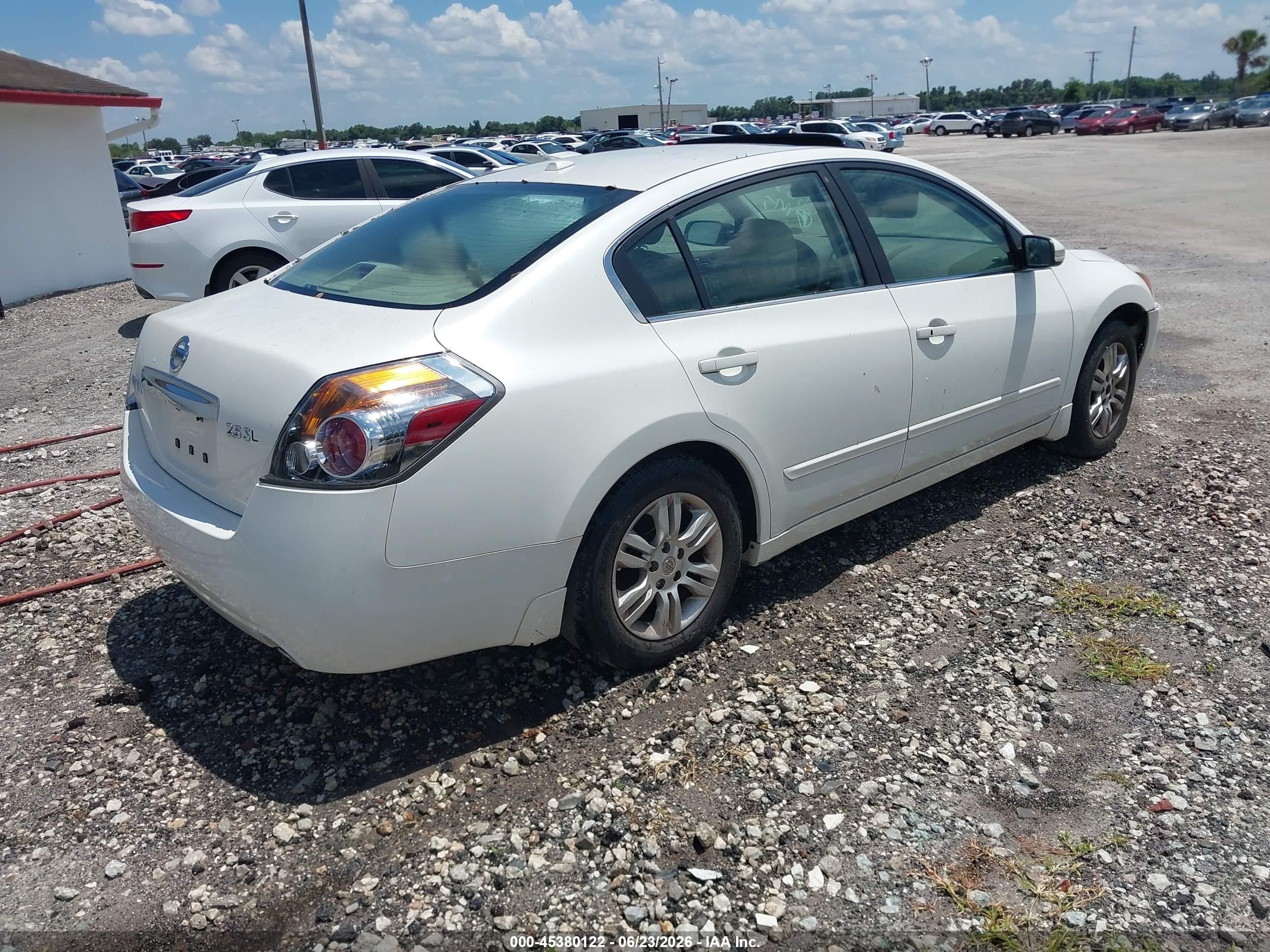 2012 Nissan Altima 2.5 S White vin: 1N4AL2AP6CC132367