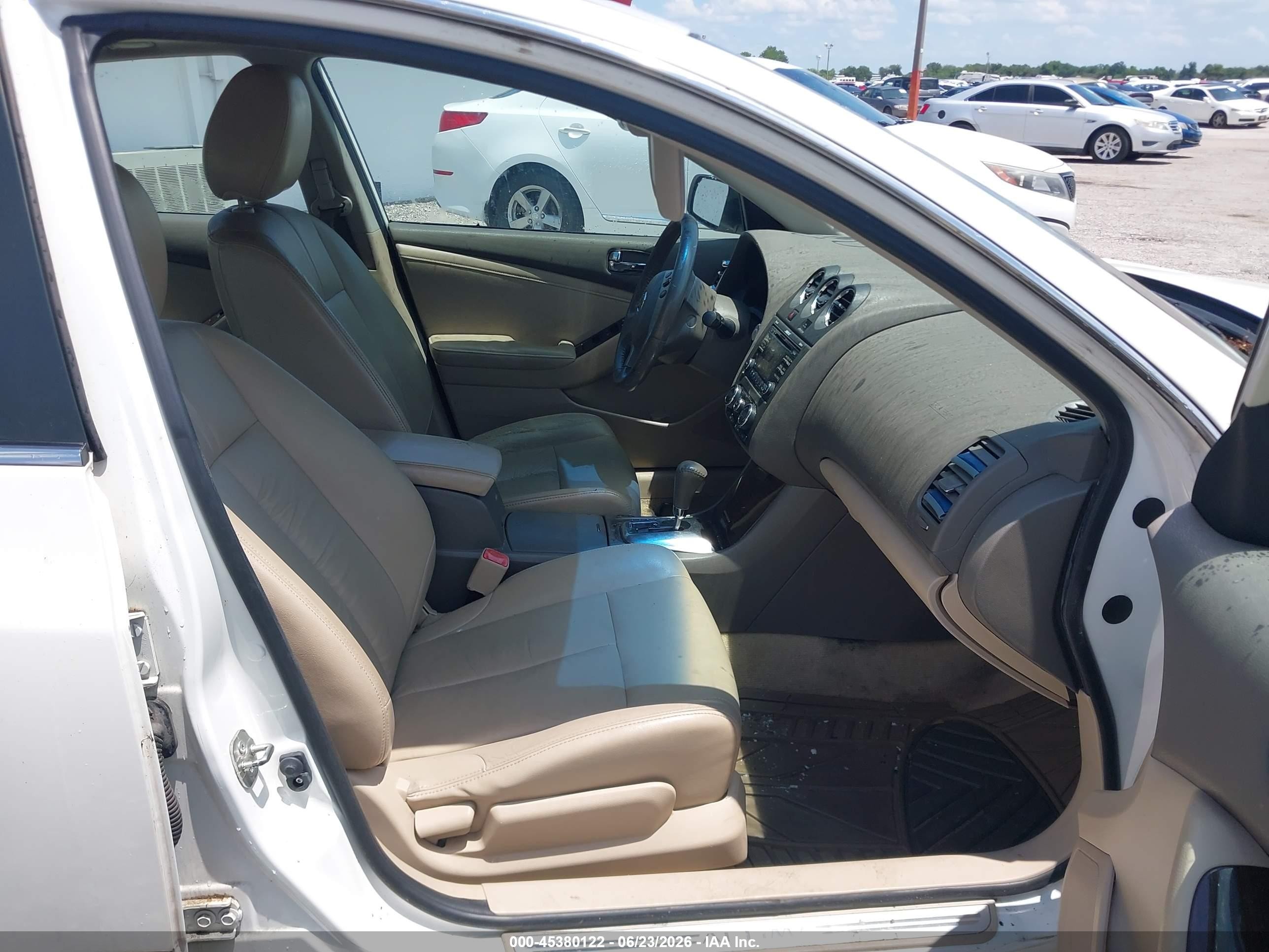 2012 Nissan Altima 2.5 S White vin: 1N4AL2AP6CC132367