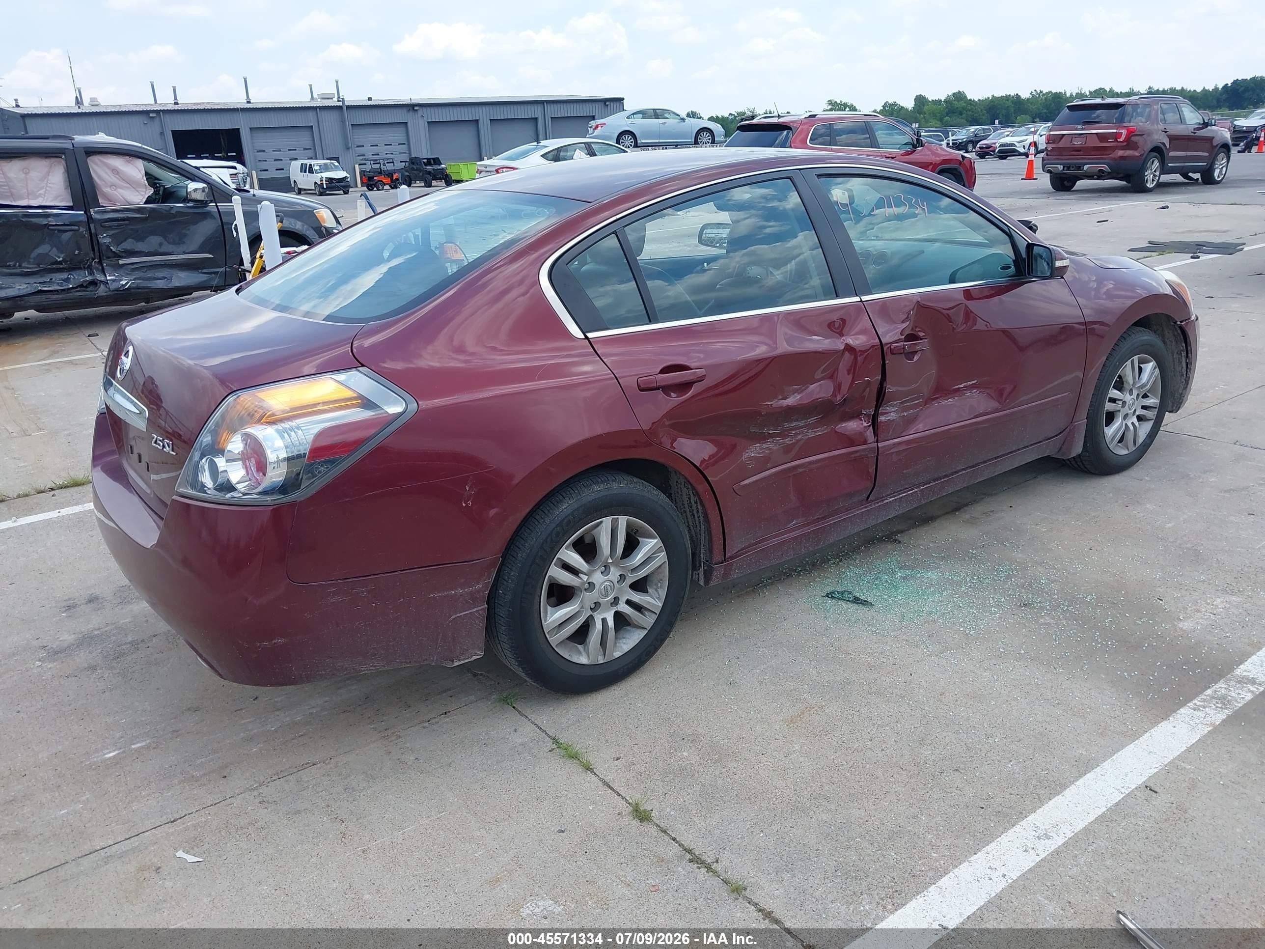 2012 Nissan Altima 2.5 S Maroon vin: 1N4AL2AP6CC134457
