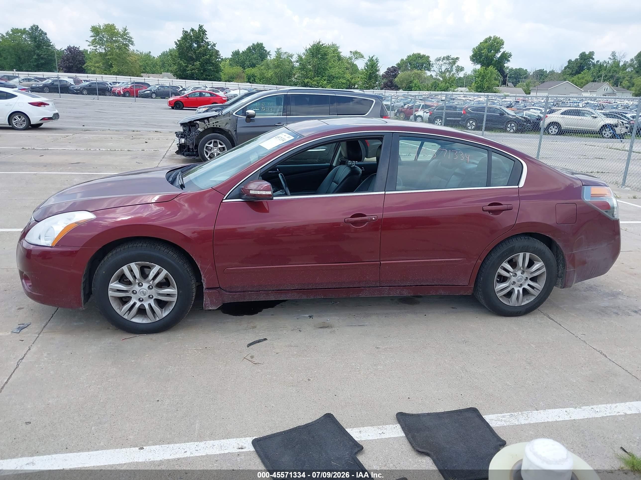 2012 Nissan Altima 2.5 S Maroon vin: 1N4AL2AP6CC134457
