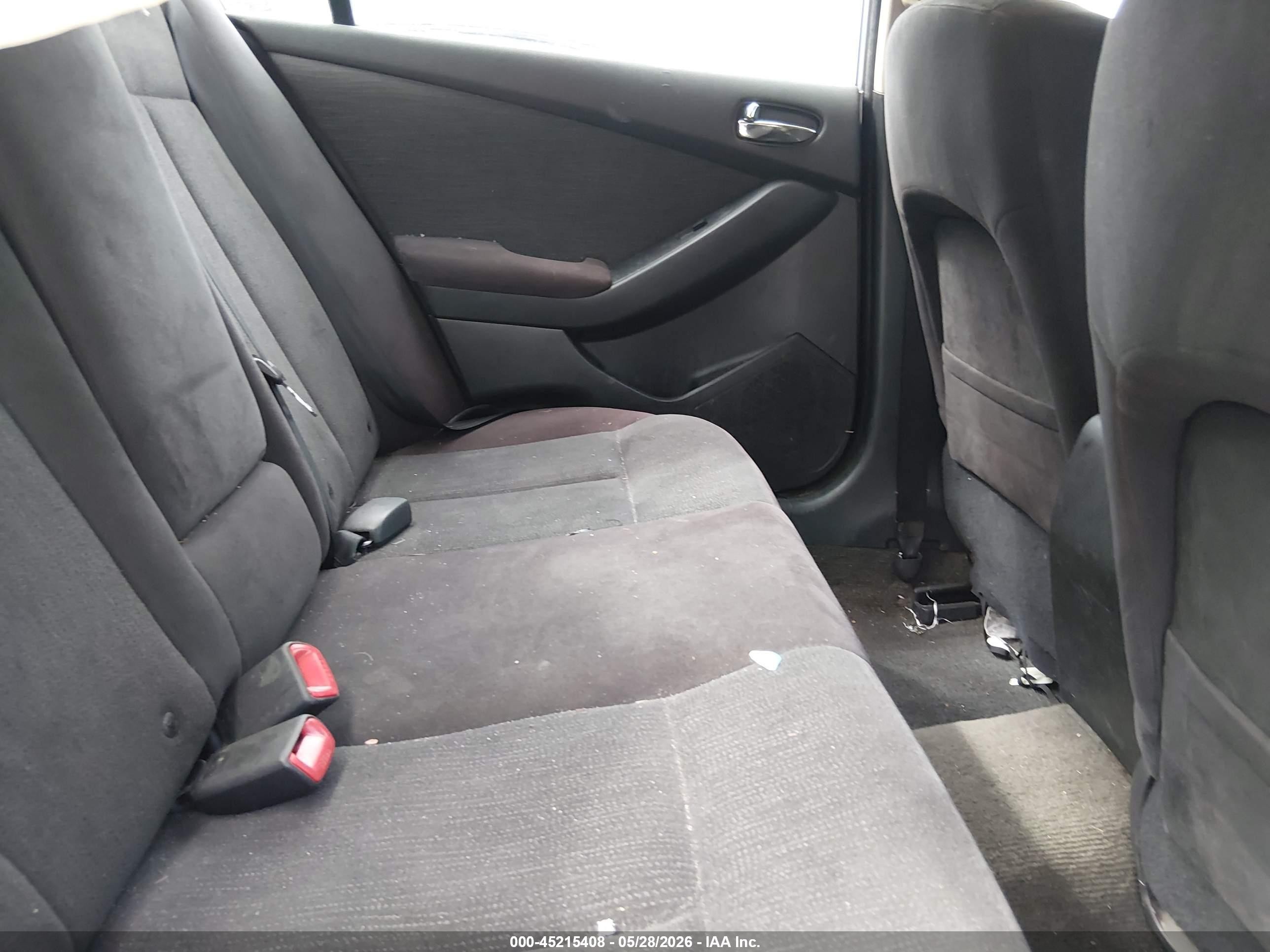 2012 Nissan Altima 2.5 S Silver vin: 1N4AL2AP6CC184047