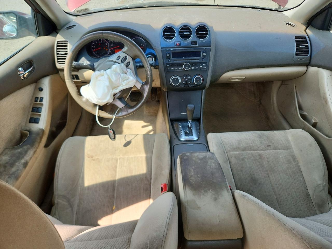 2012 Nissan Altima 2.5 Red vin: 1N4AL2AP6CC184467