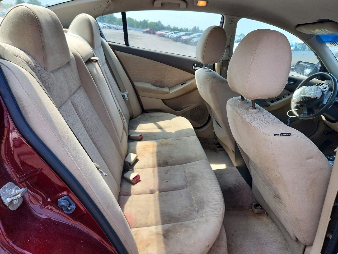 2012 Nissan Altima 2.5 Red vin: 1N4AL2AP6CC184467