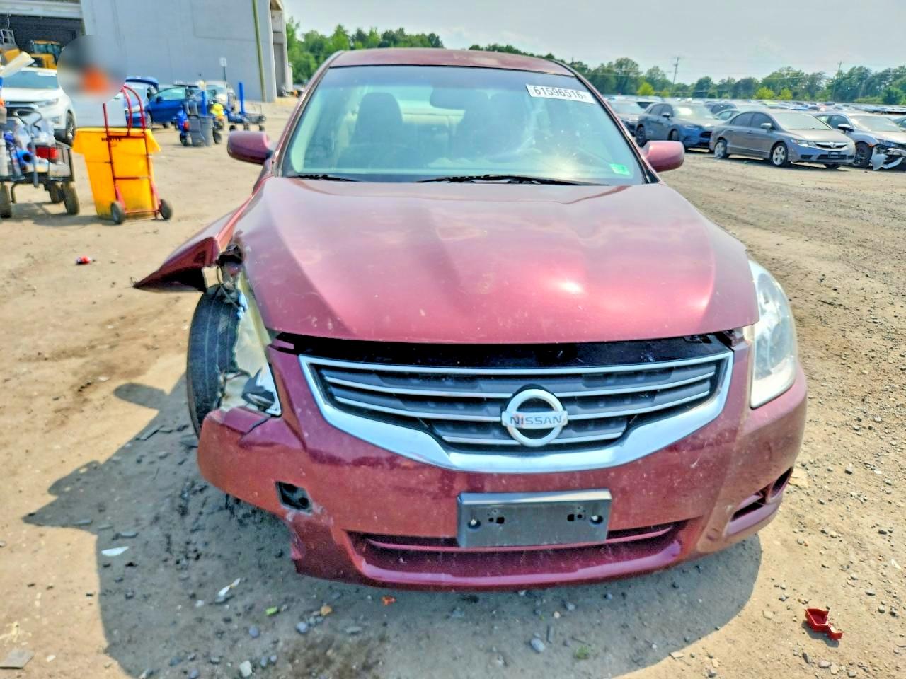 2012 Nissan Altima 2.5 Red vin: 1N4AL2AP6CC184467