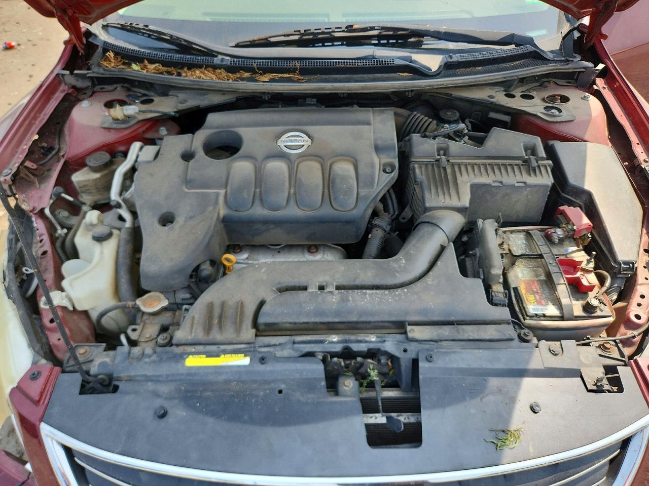 2012 Nissan Altima 2.5 Red vin: 1N4AL2AP6CC184467