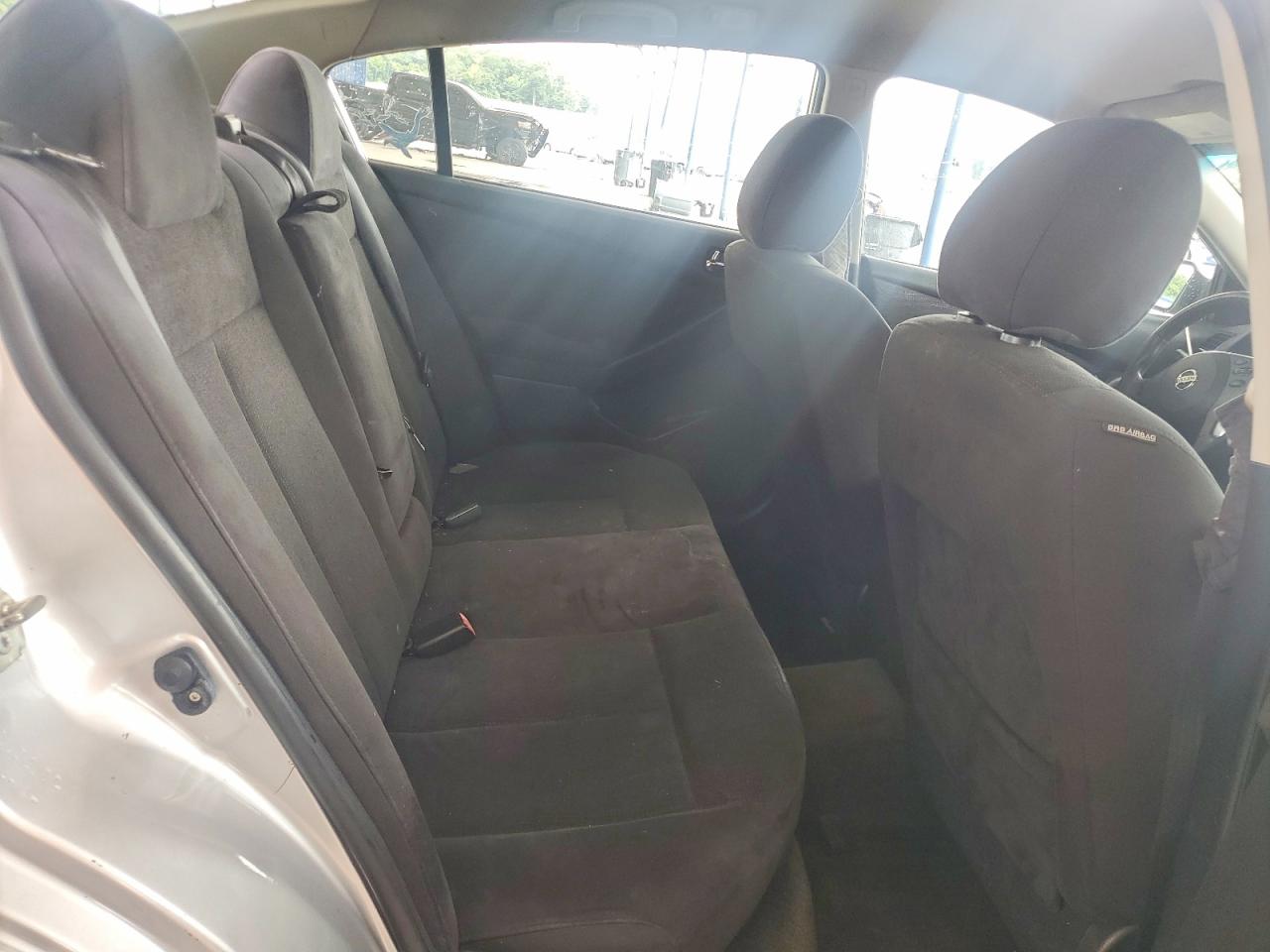 2012 Nissan Altima 2.5 Серебряный vin: 1N4AL2AP6CC187188