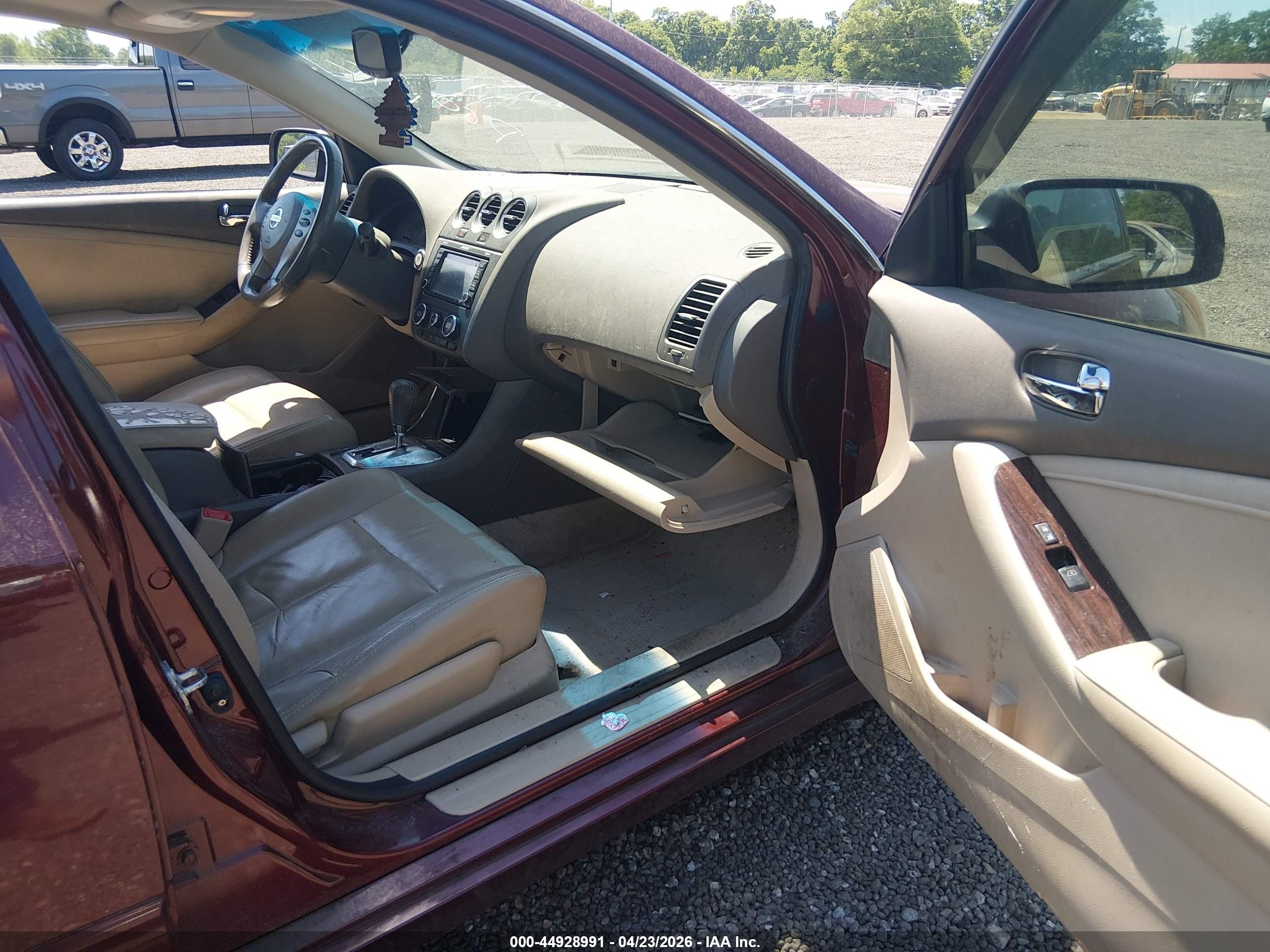 2012 Nissan Altima 2.5 S Красный vin: 1N4AL2AP6CC223705